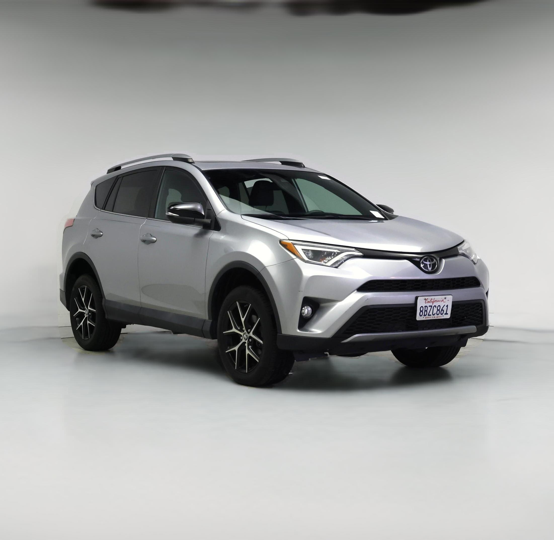 Thumbnail: 2018 Toyota RAV4 - 1