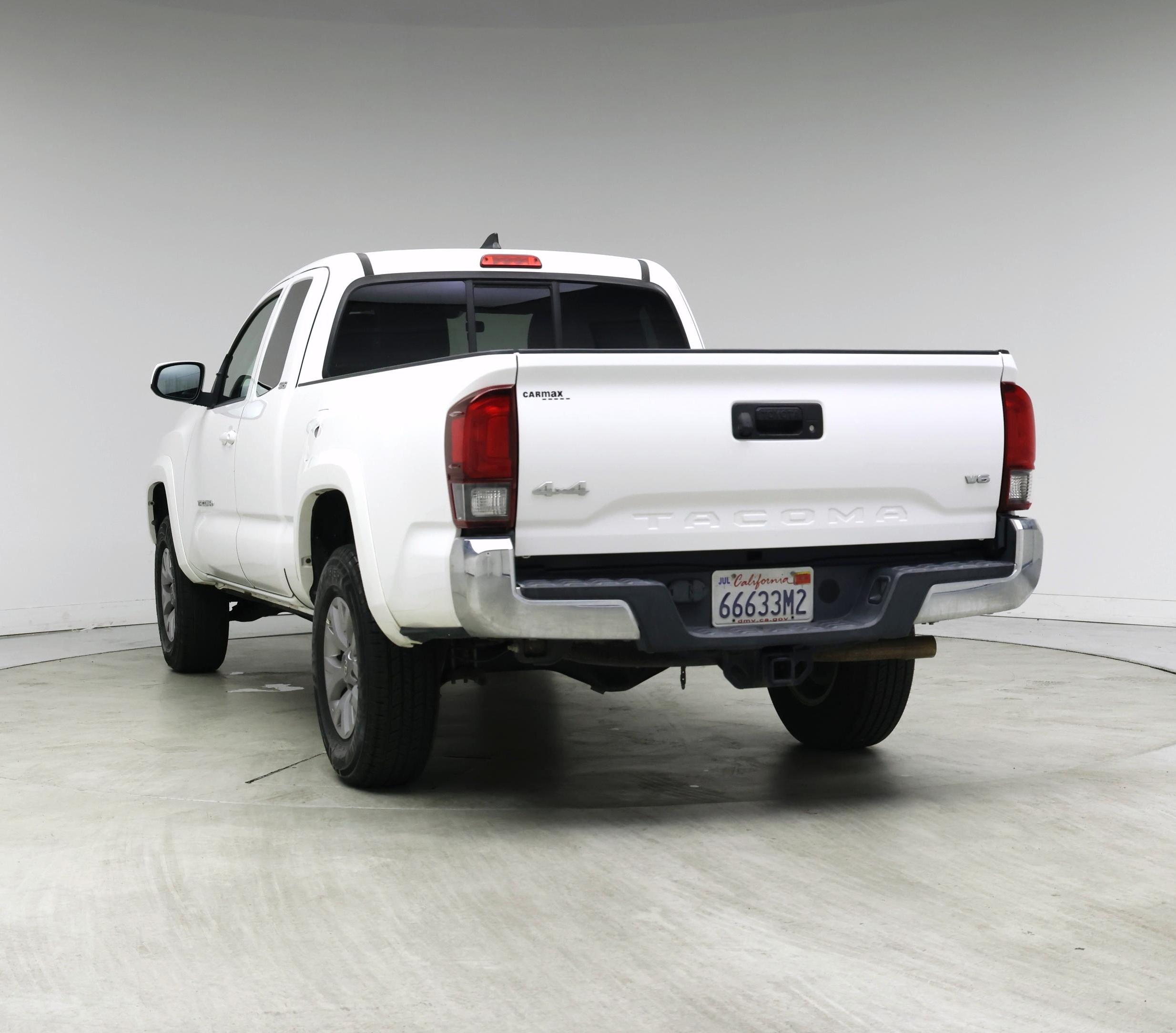 Thumbnail: 2018 Toyota Tacoma - 2