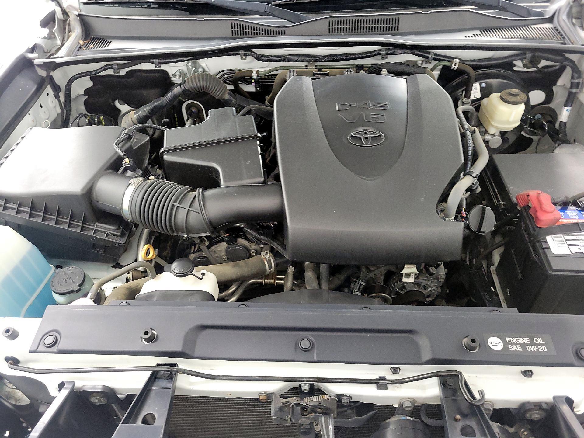 Thumbnail: 2018 Toyota Tacoma - 20