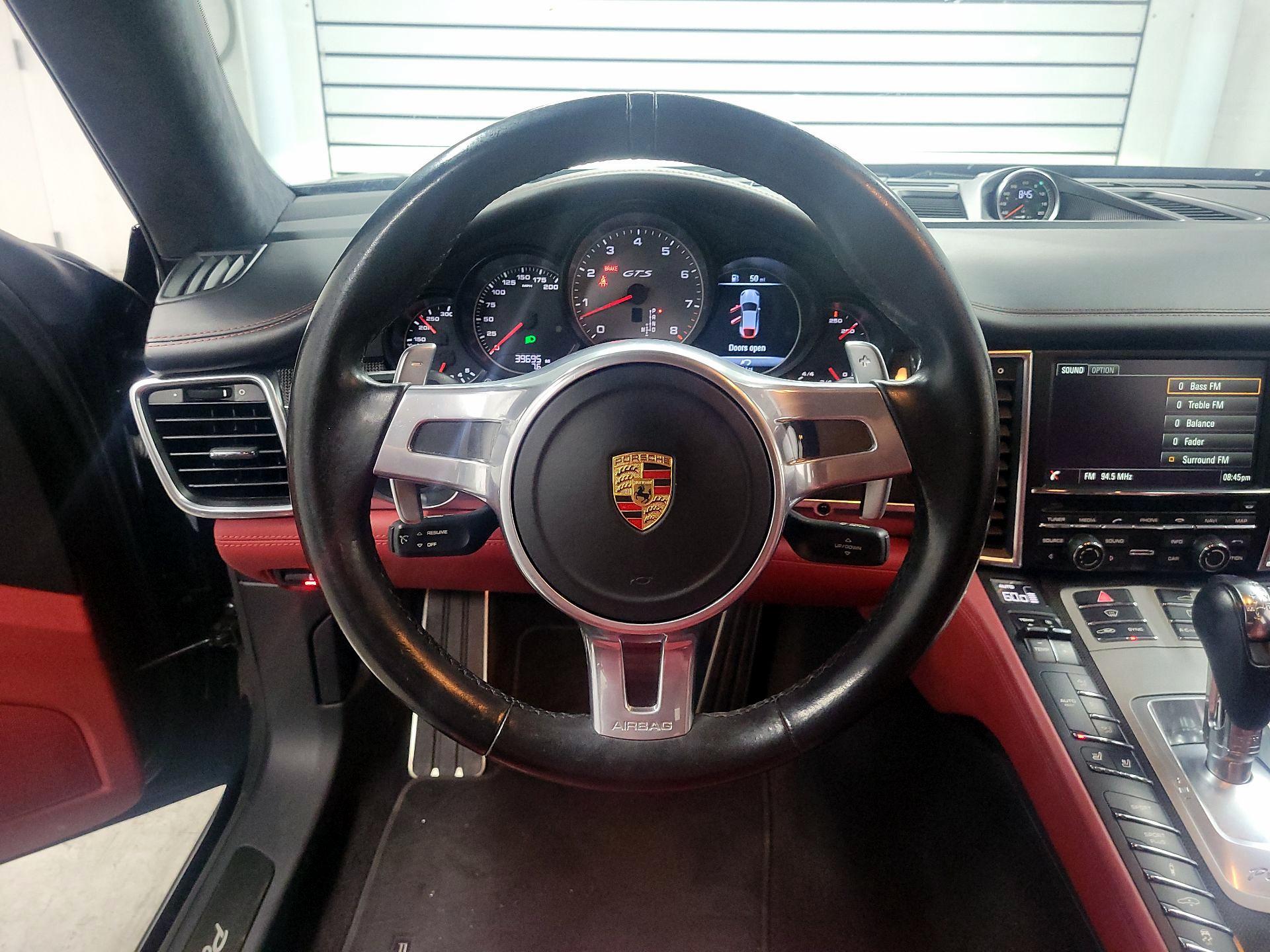 Thumbnail: 2015 Porsche Panamera - 10