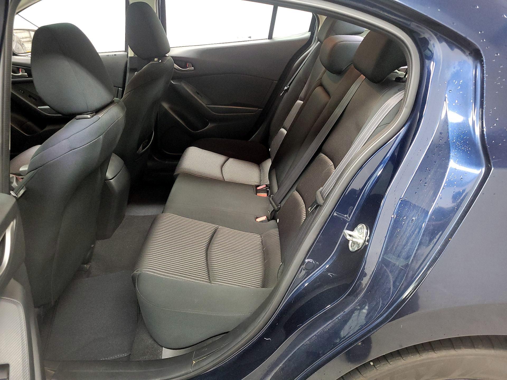 Thumbnail: 2014 Mazda Mazda3 - 18