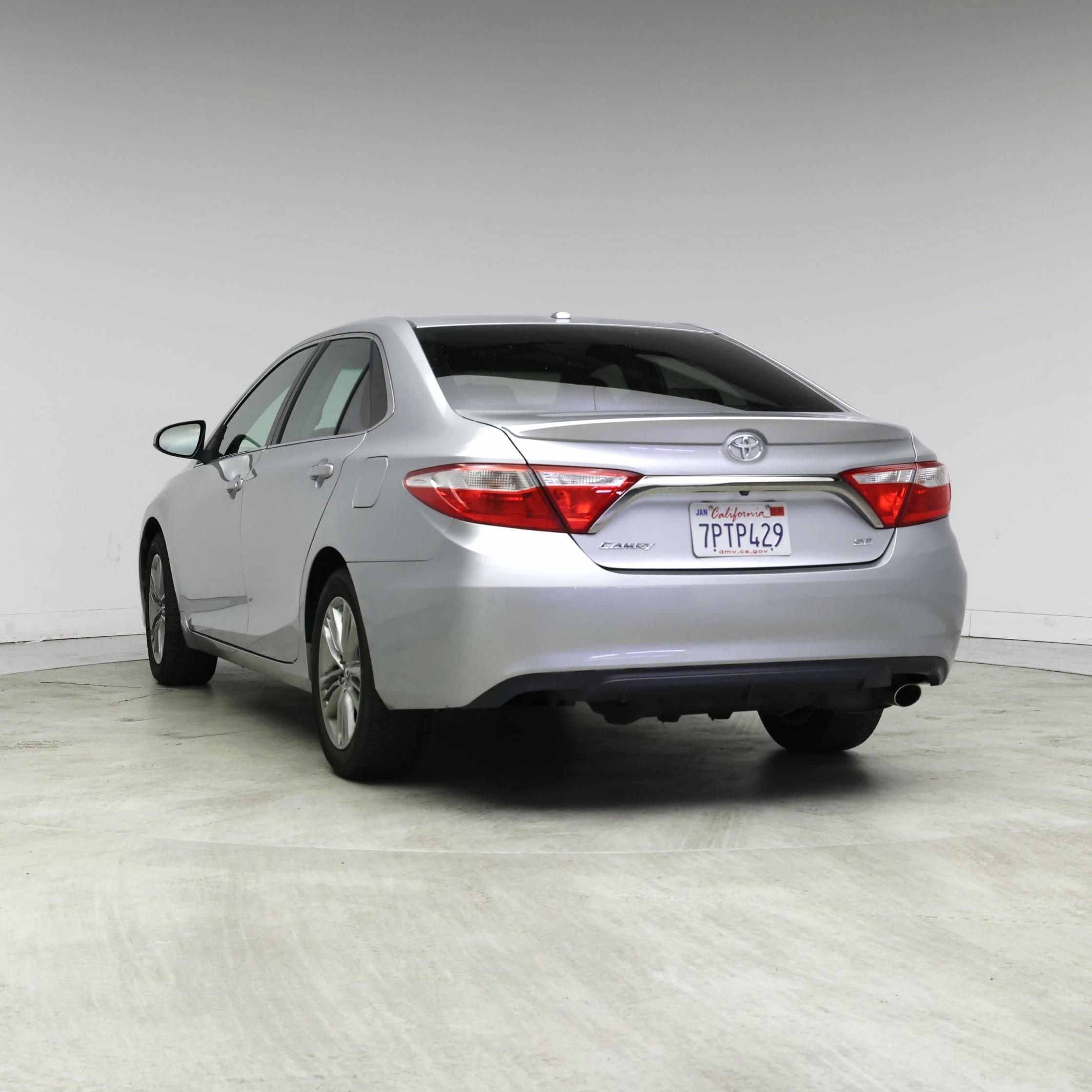 Thumbnail: 2016 Toyota Camry - 2