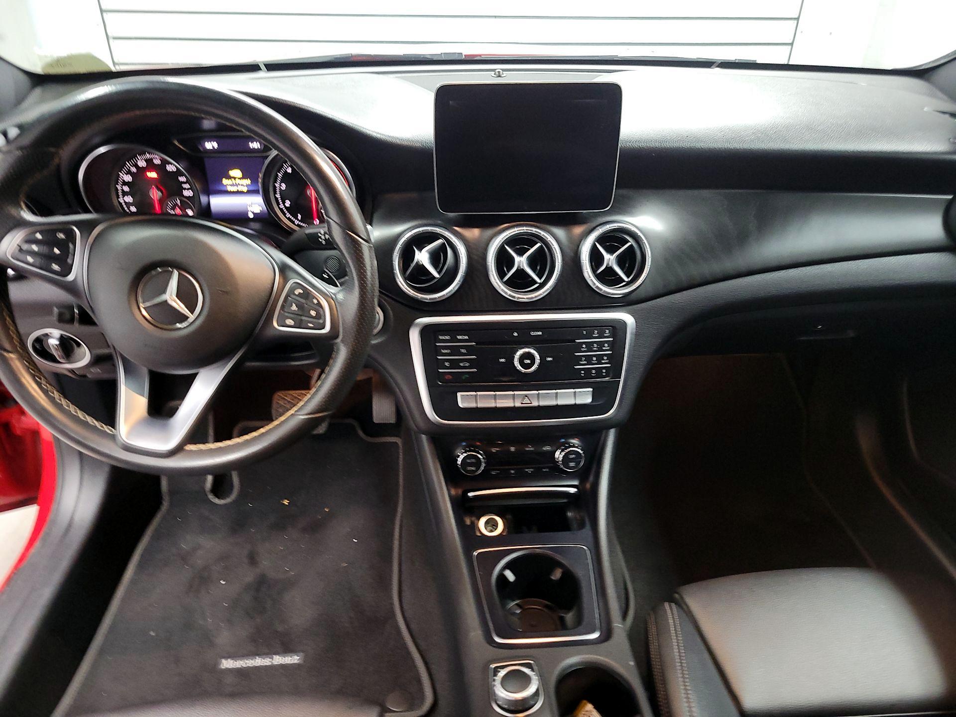 Thumbnail: 2018 Mercedes-Benz CLA - 9