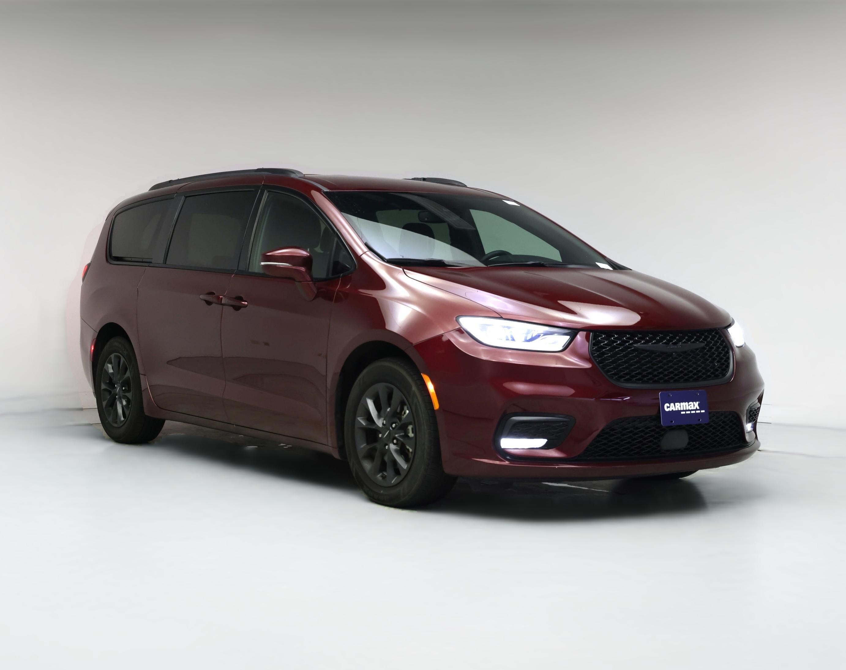 Thumbnail: 2021 Chrysler Pacifica - 1
