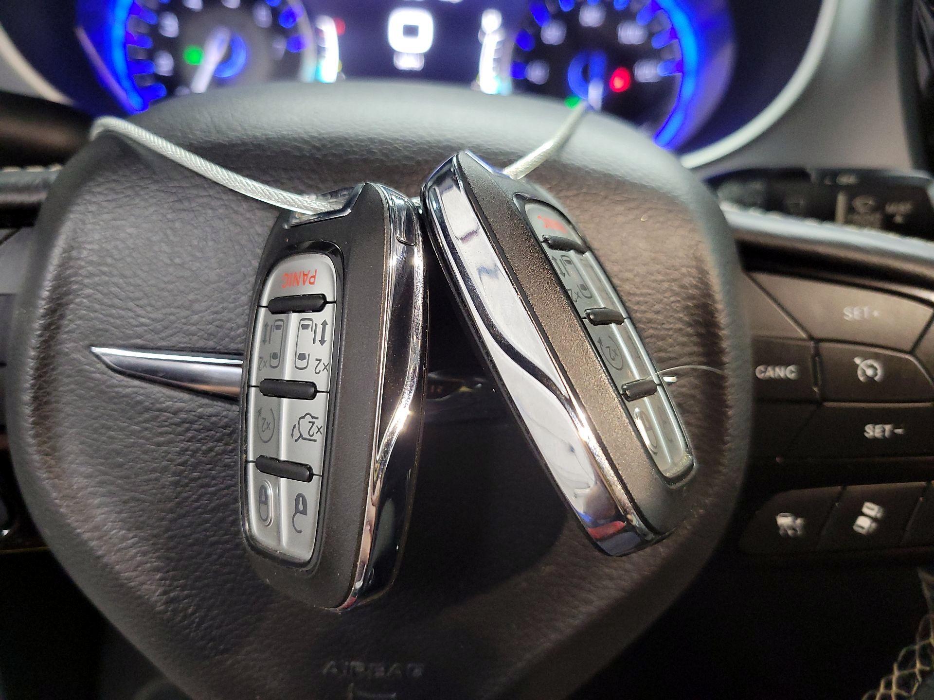 Thumbnail: 2021 Chrysler Pacifica - 20