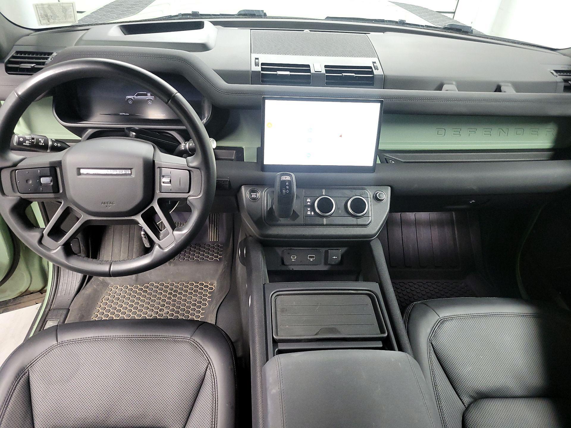 Thumbnail: 2023 Land Rover Defender - 9