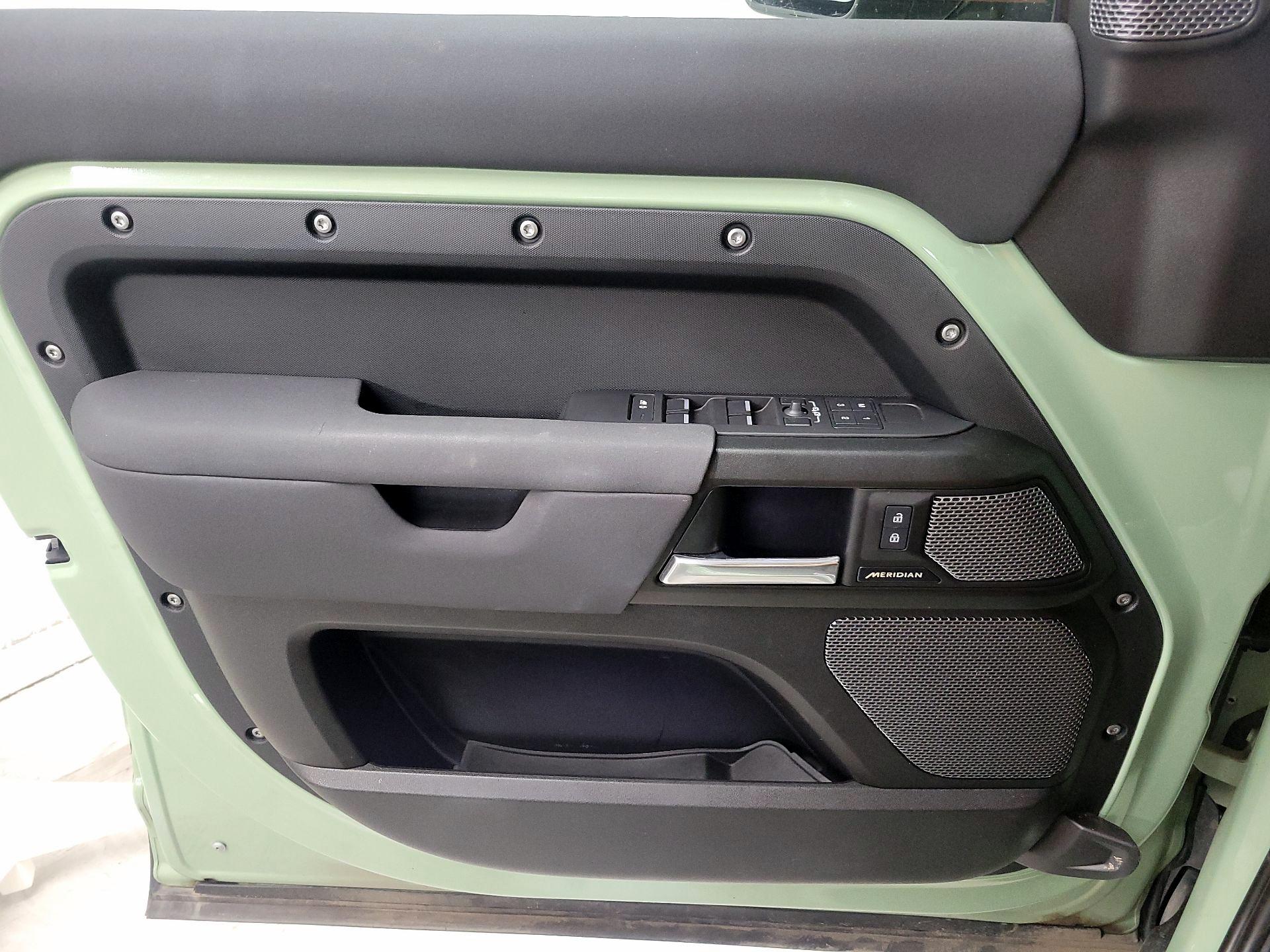 Thumbnail: 2023 Land Rover Defender - 12