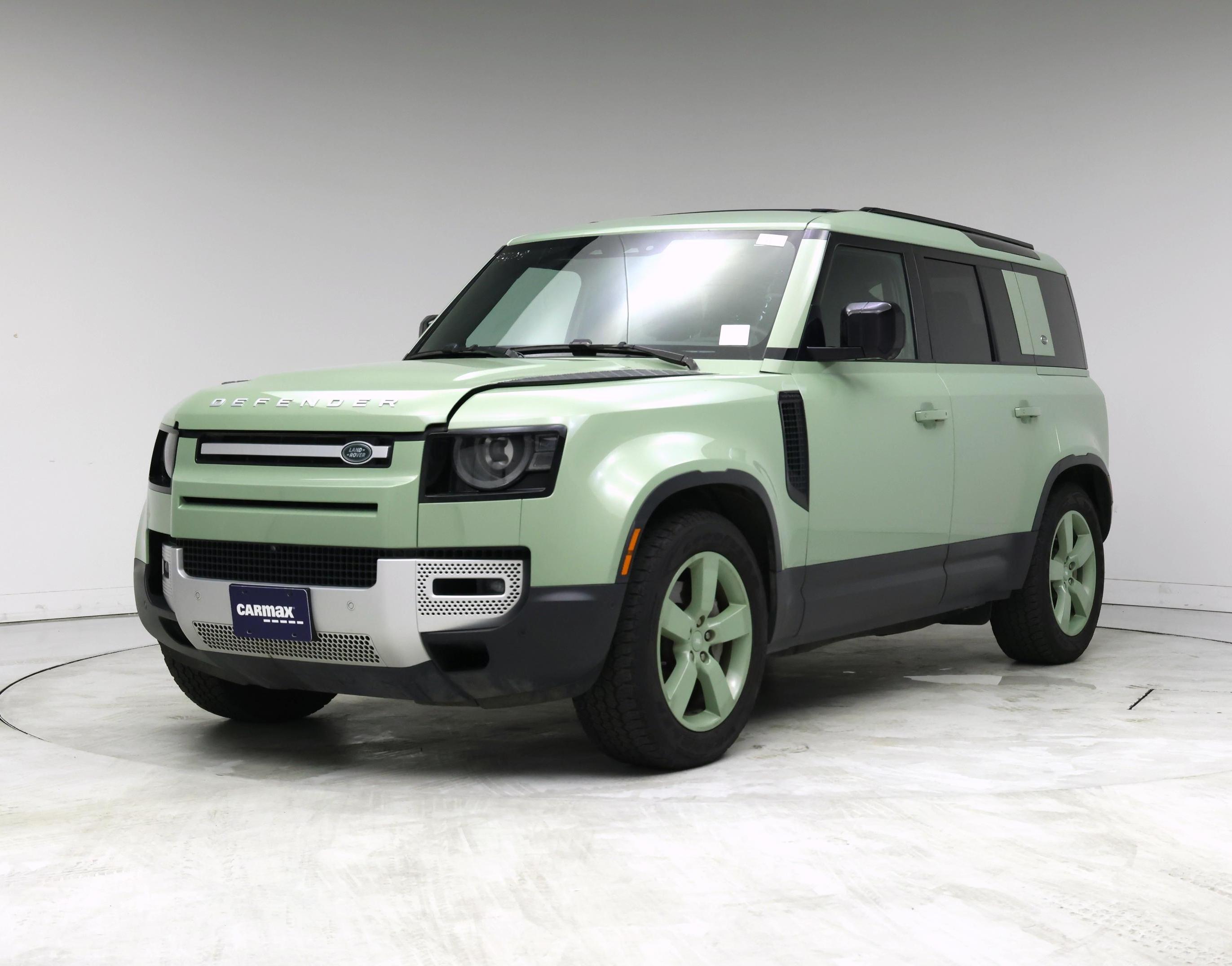 Thumbnail: 2023 Land Rover Defender - 4