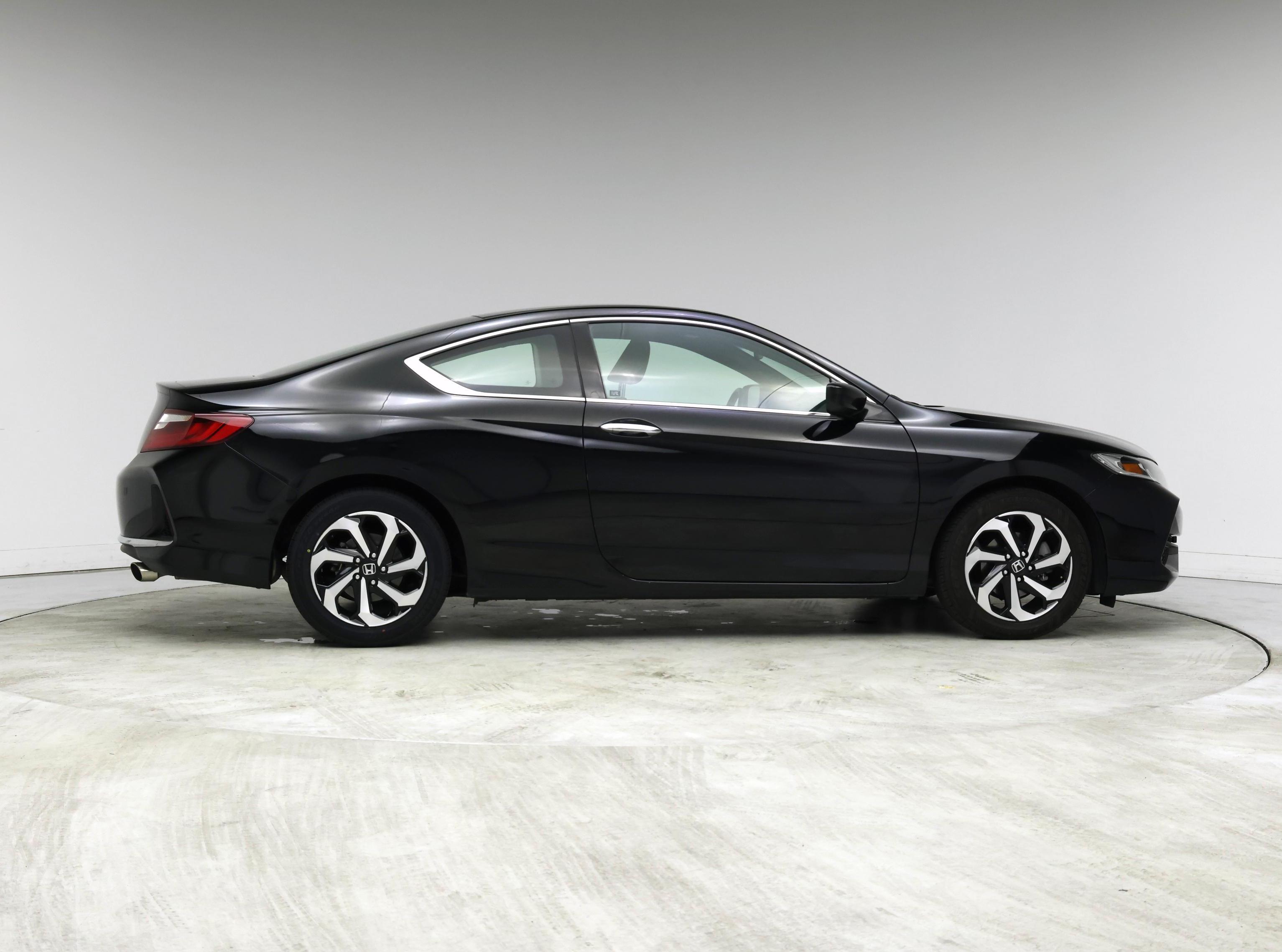 Thumbnail: 2017 Honda Accord - 7