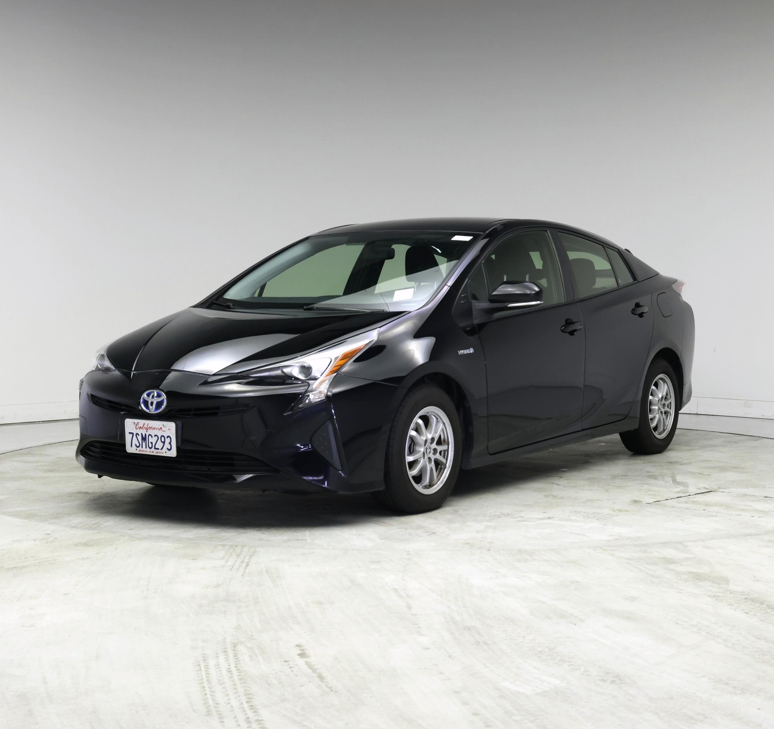 Thumbnail: 2016 Toyota Prius - 4