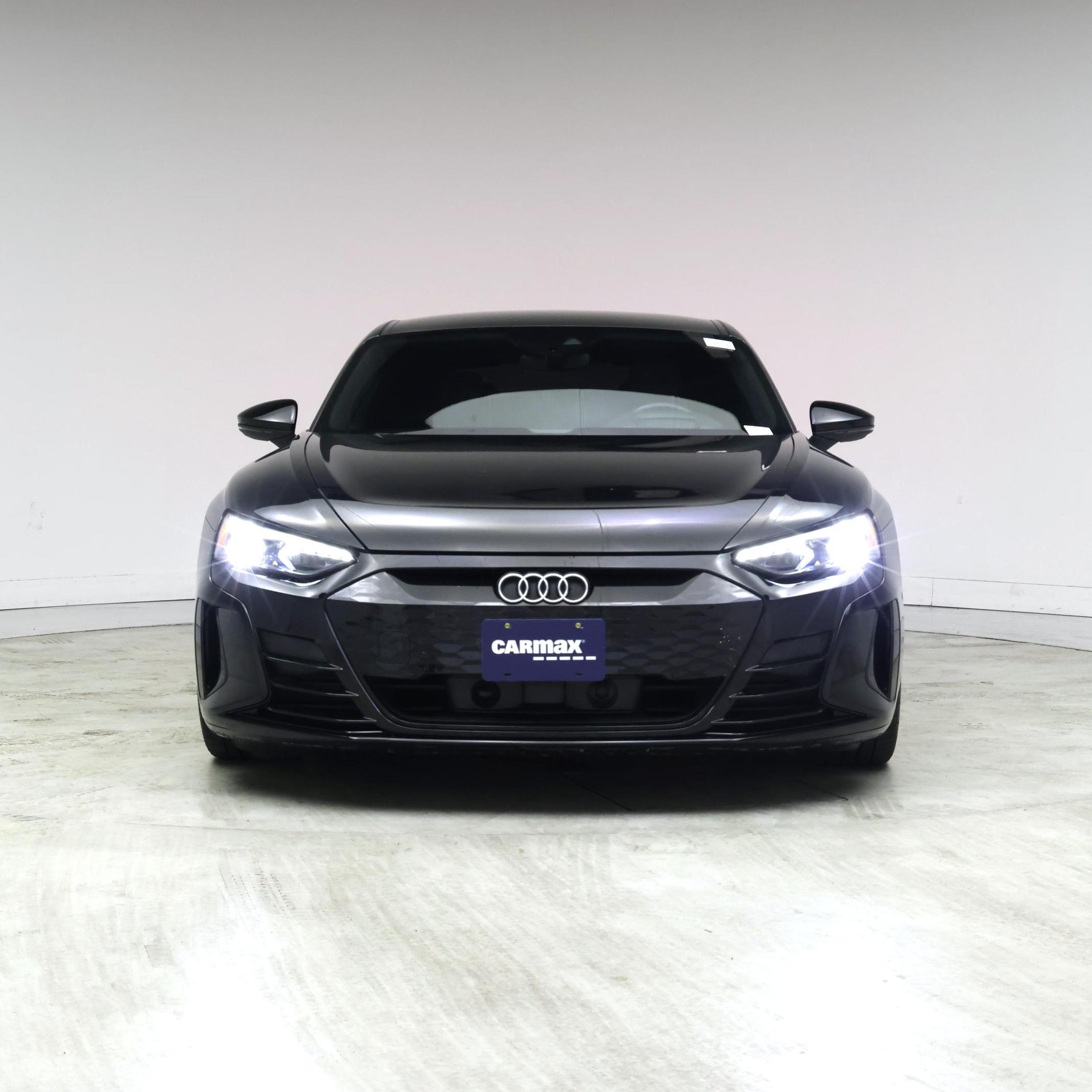 Thumbnail: 2022 Audi e-tron GT - 5