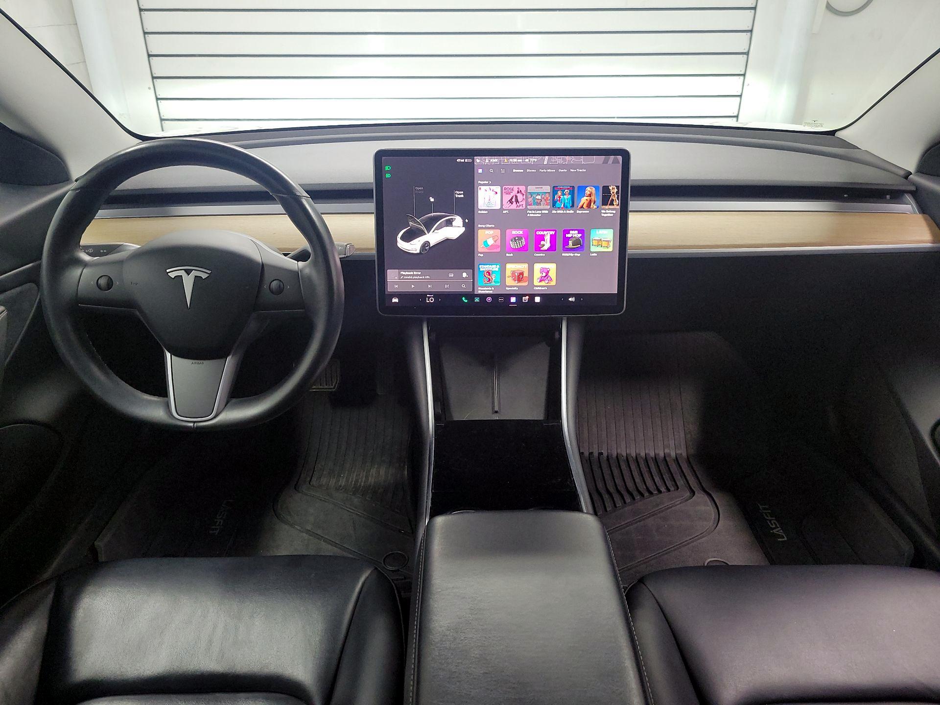 Thumbnail: 2019 Tesla Model 3 - 9