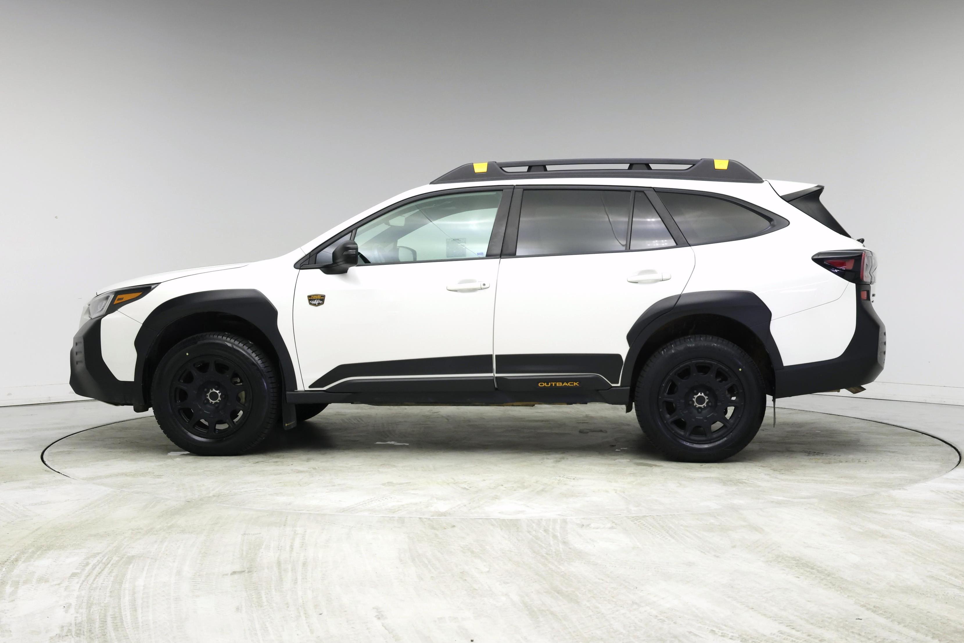 Thumbnail: 2022 Subaru Outback - 3