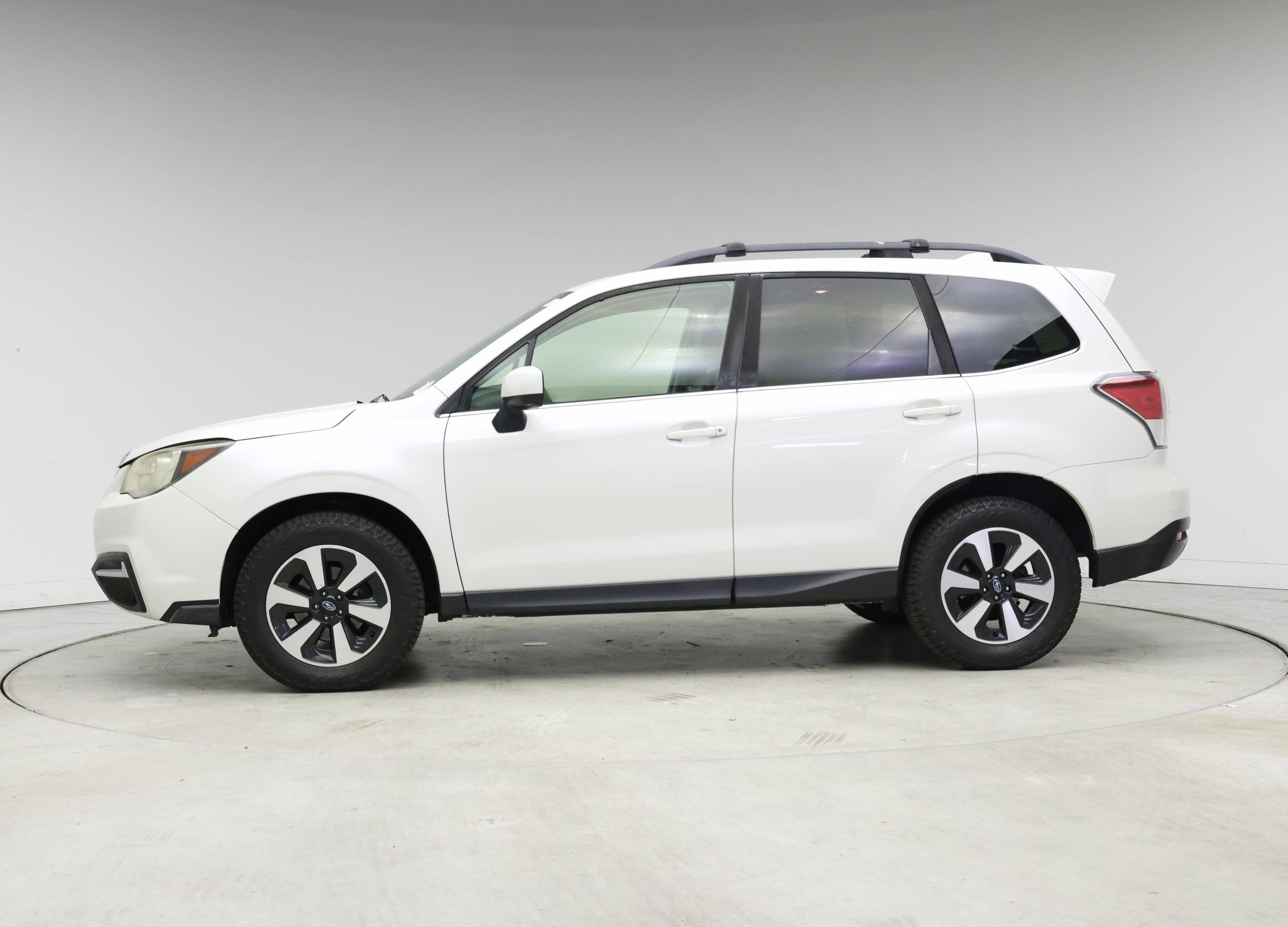 Thumbnail: 2017 Subaru Forester - 3