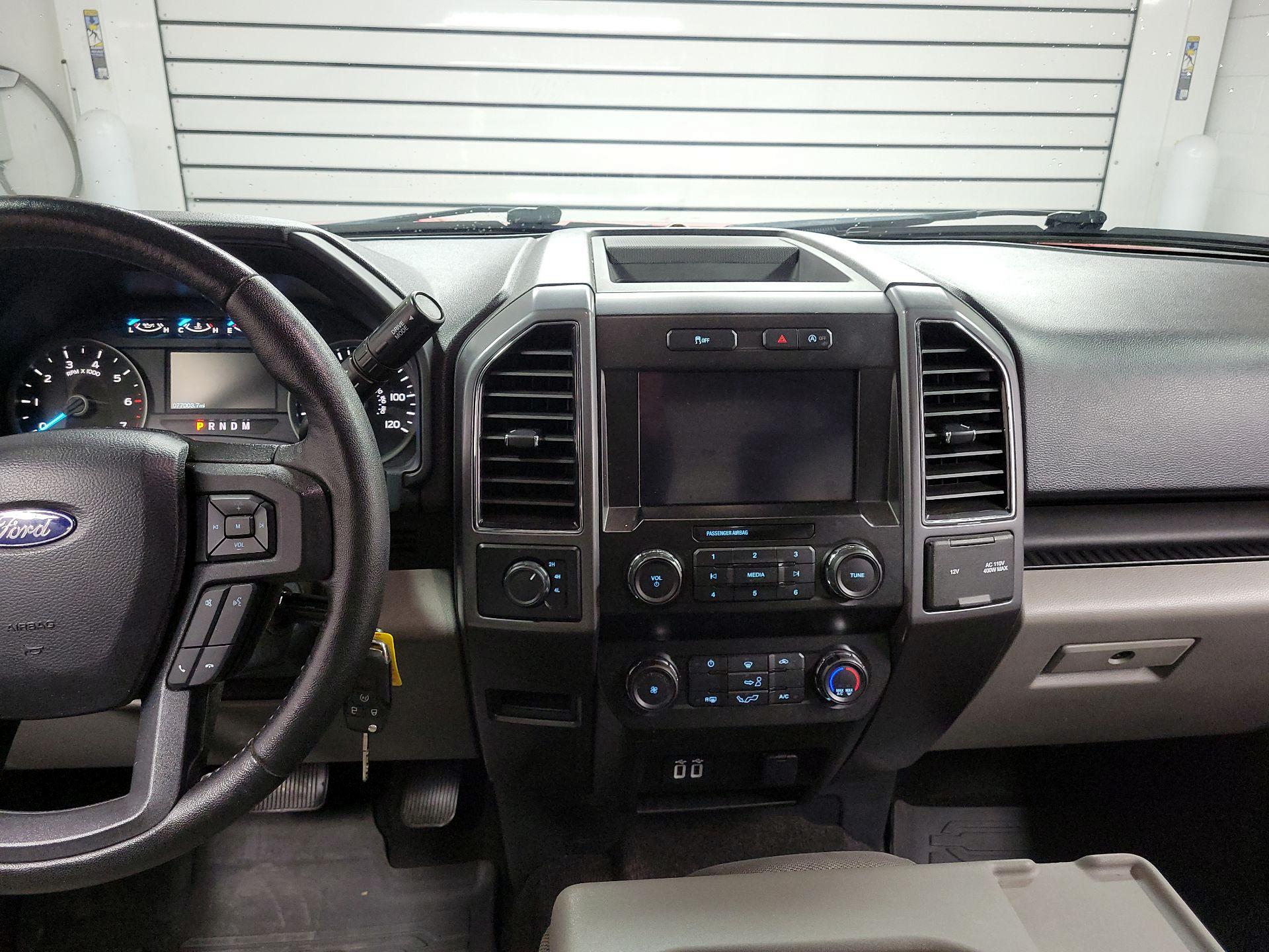 Thumbnail: 2019 Ford F-150 - 9