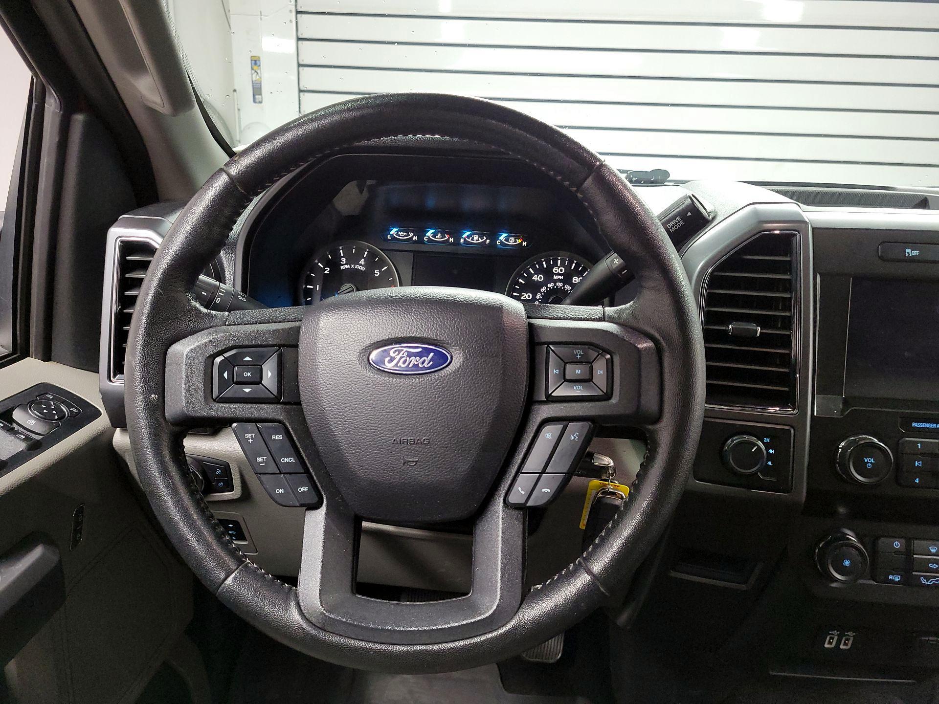 Thumbnail: 2019 Ford F-150 - 10