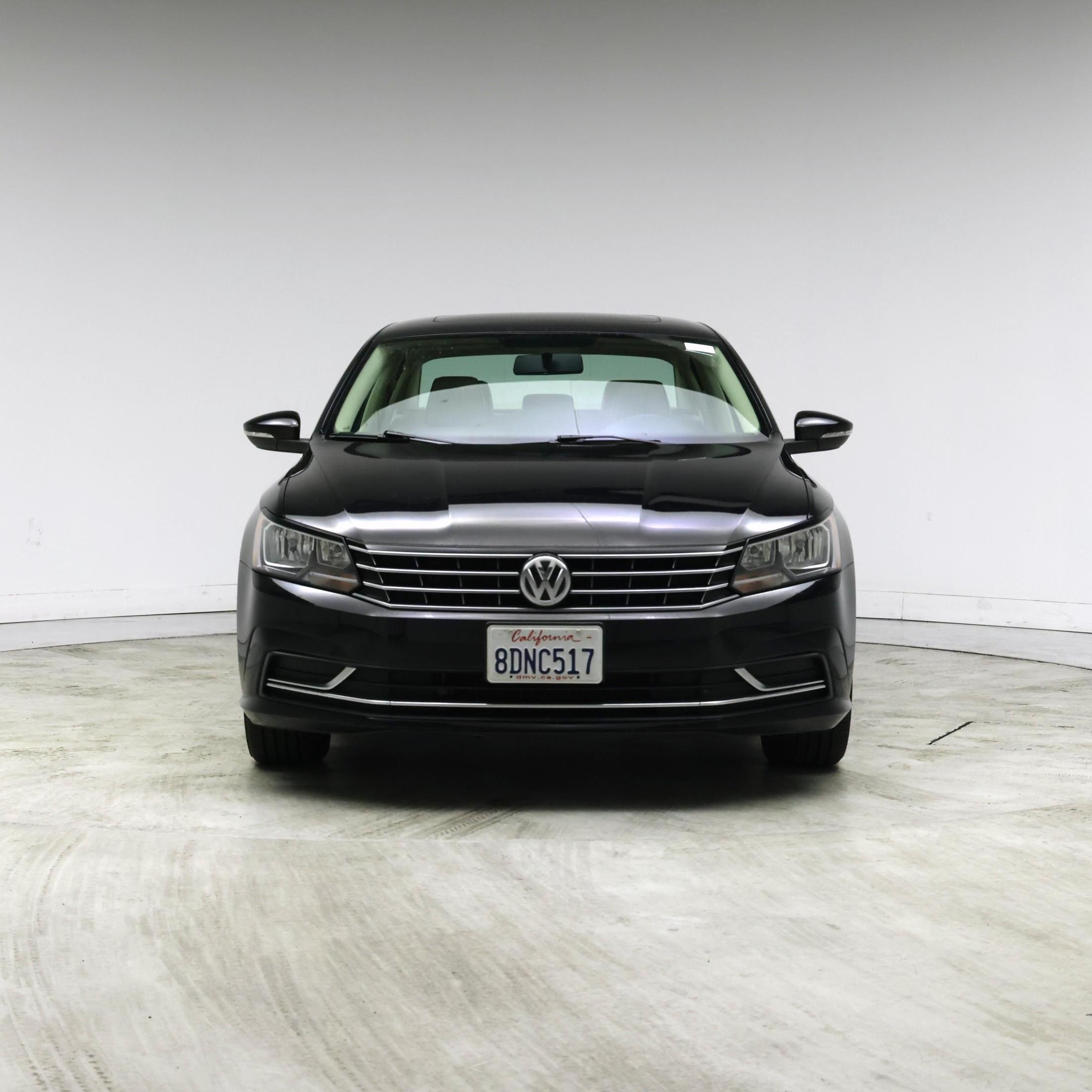 Thumbnail: 2016 Volkswagen Passat - 5