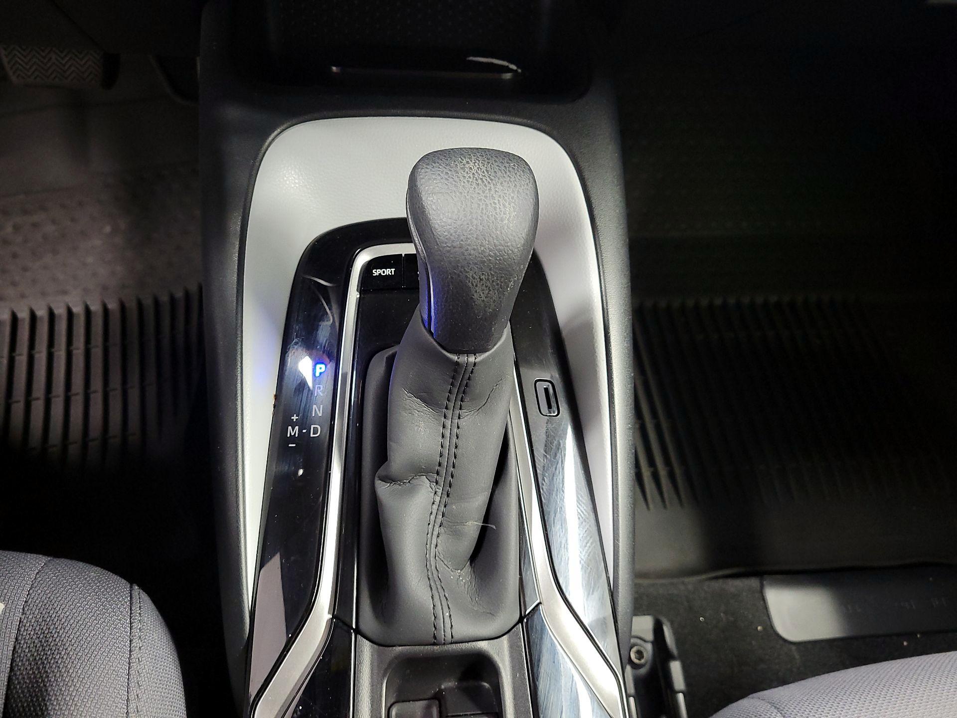 Thumbnail: 2022 Toyota Corolla - 17