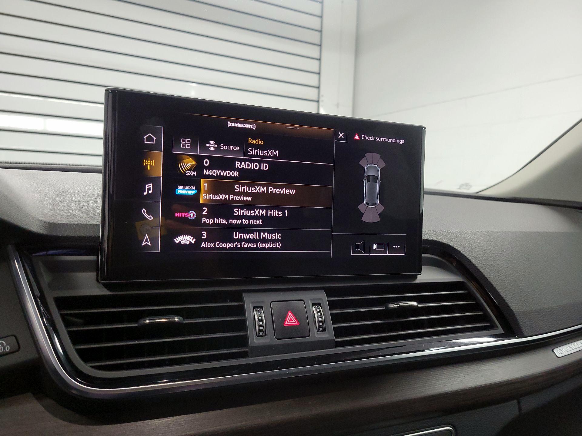 Thumbnail: 2022 Audi Q5 - 15