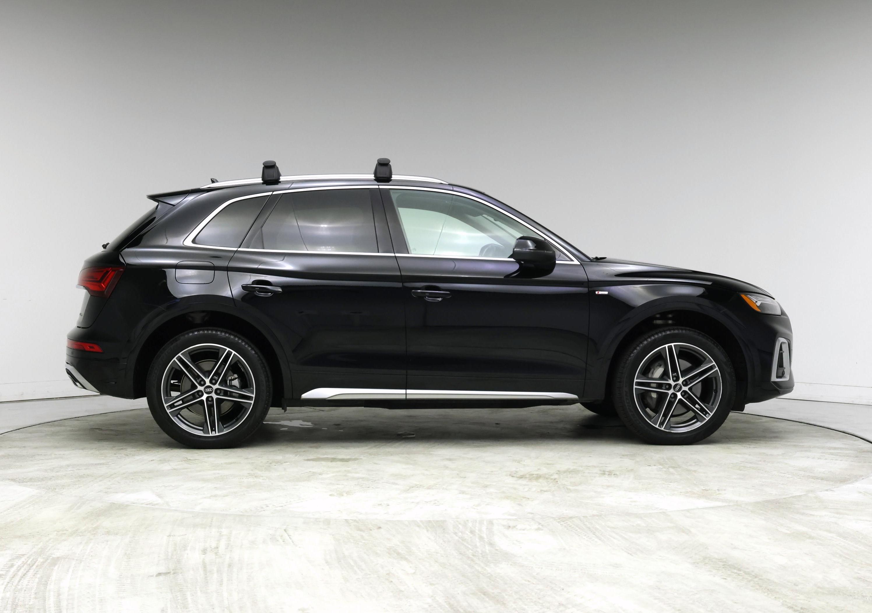 Thumbnail: 2022 Audi Q5 - 7