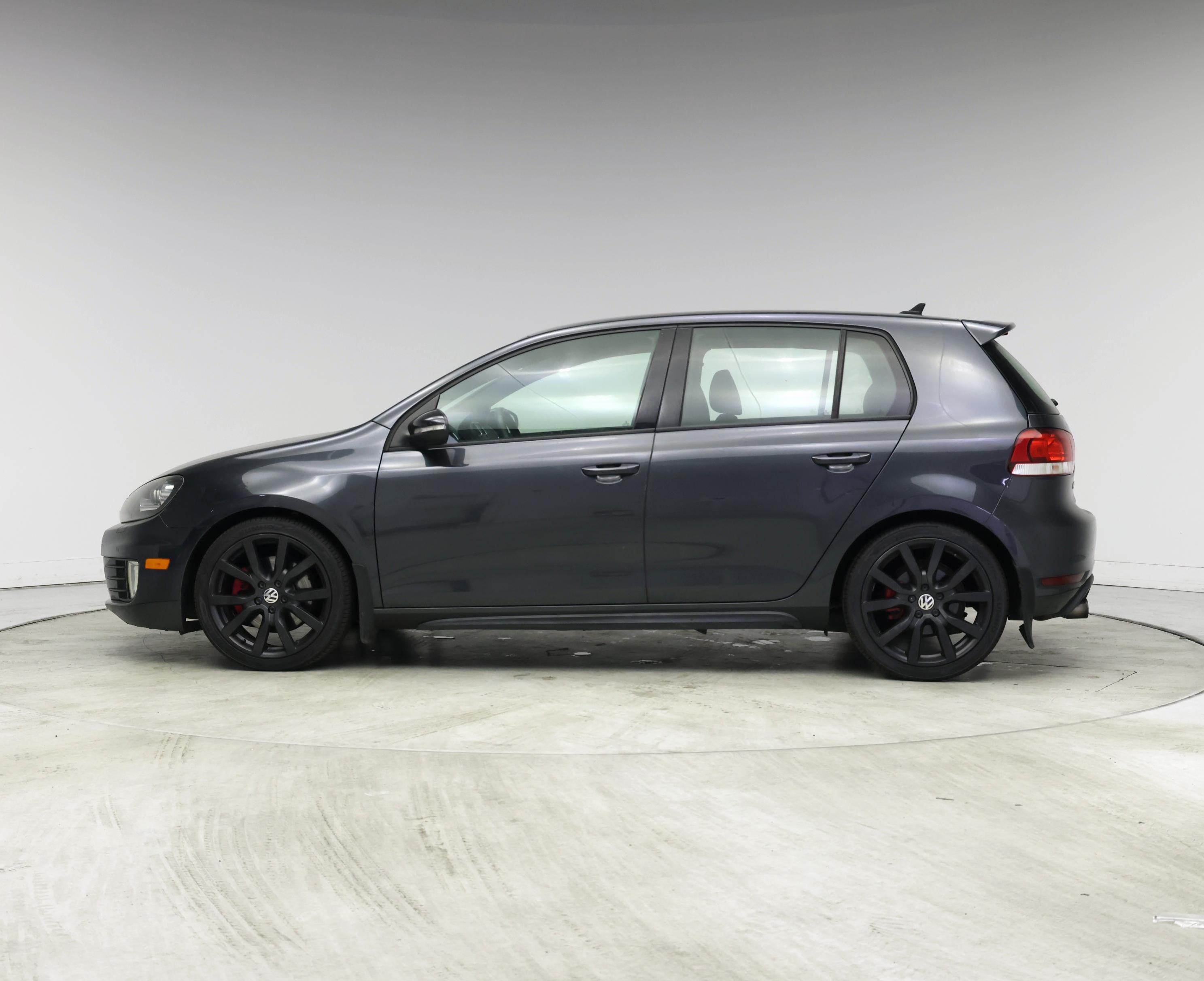Thumbnail: 2014 Volkswagen Golf - 3