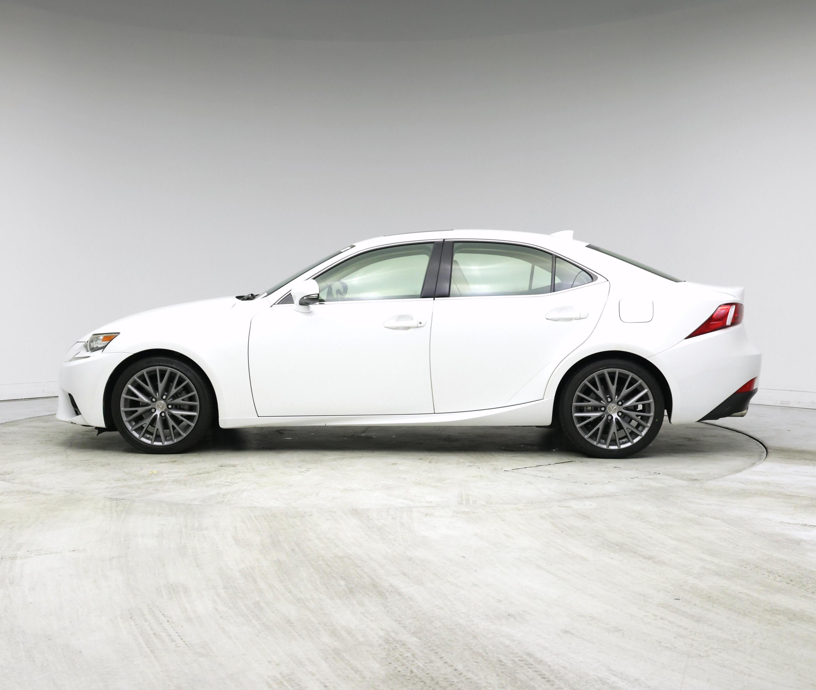 Thumbnail: 2014 Lexus IS - 3