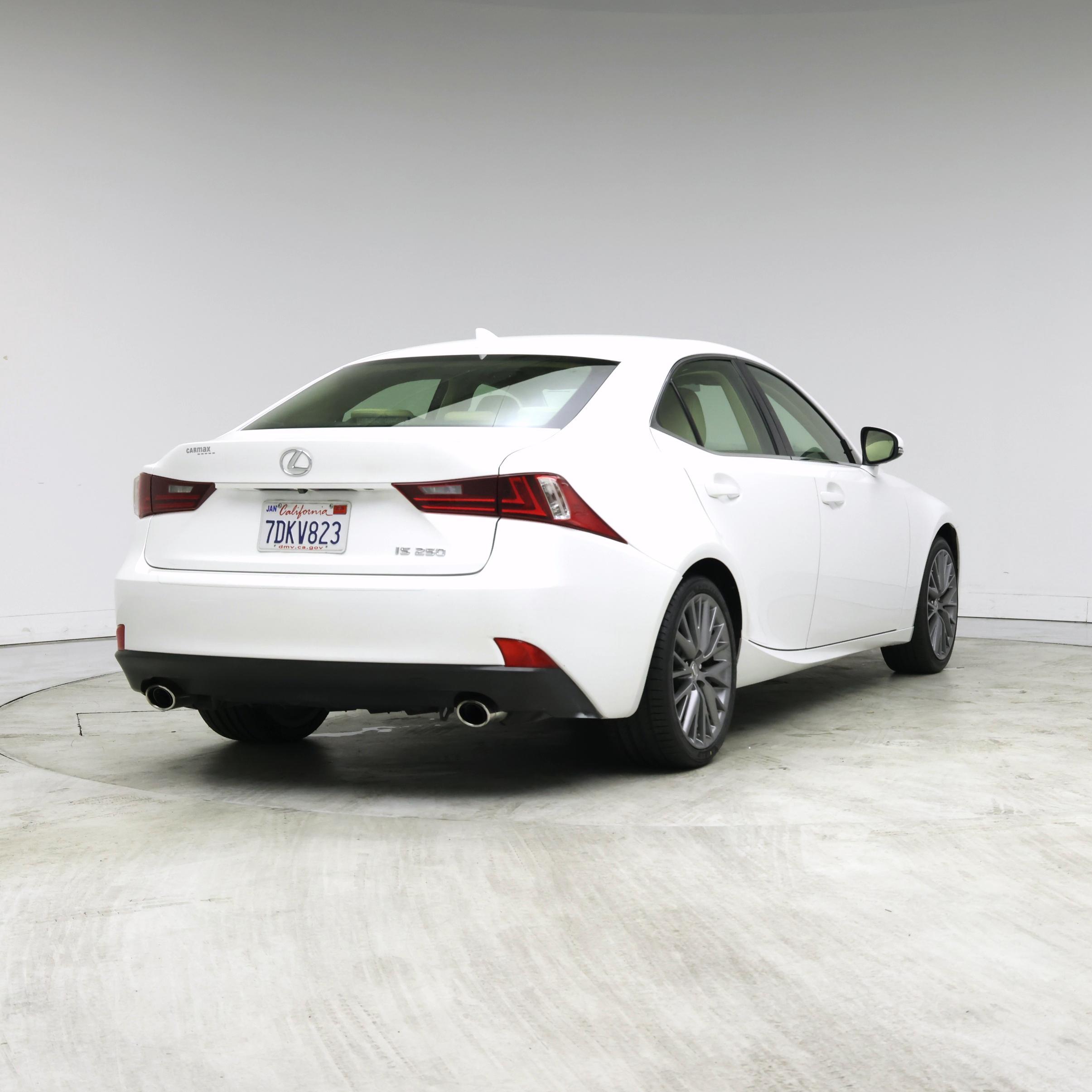 Thumbnail: 2014 Lexus IS - 8