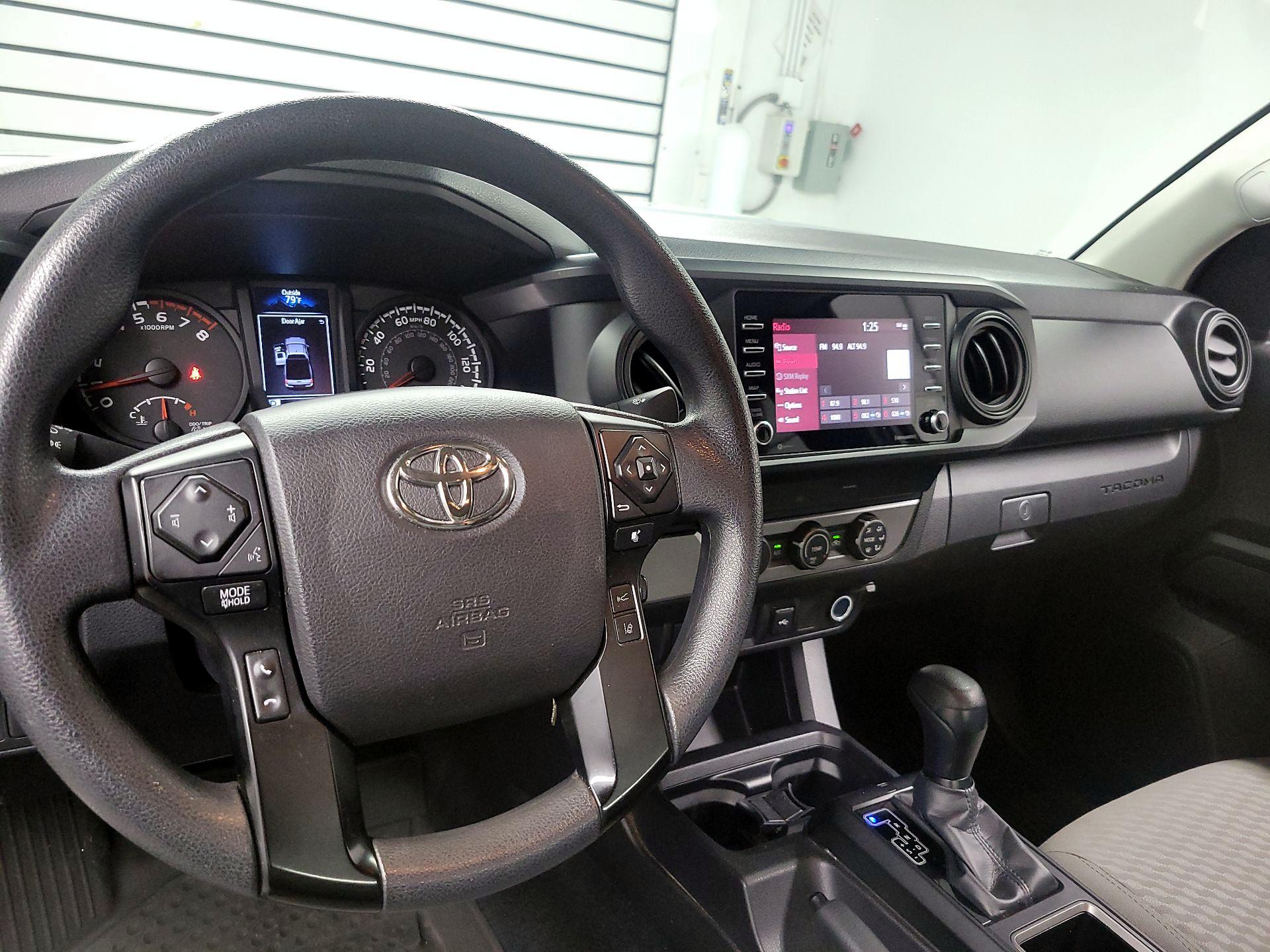 Thumbnail: 2022 Toyota Tacoma - 9