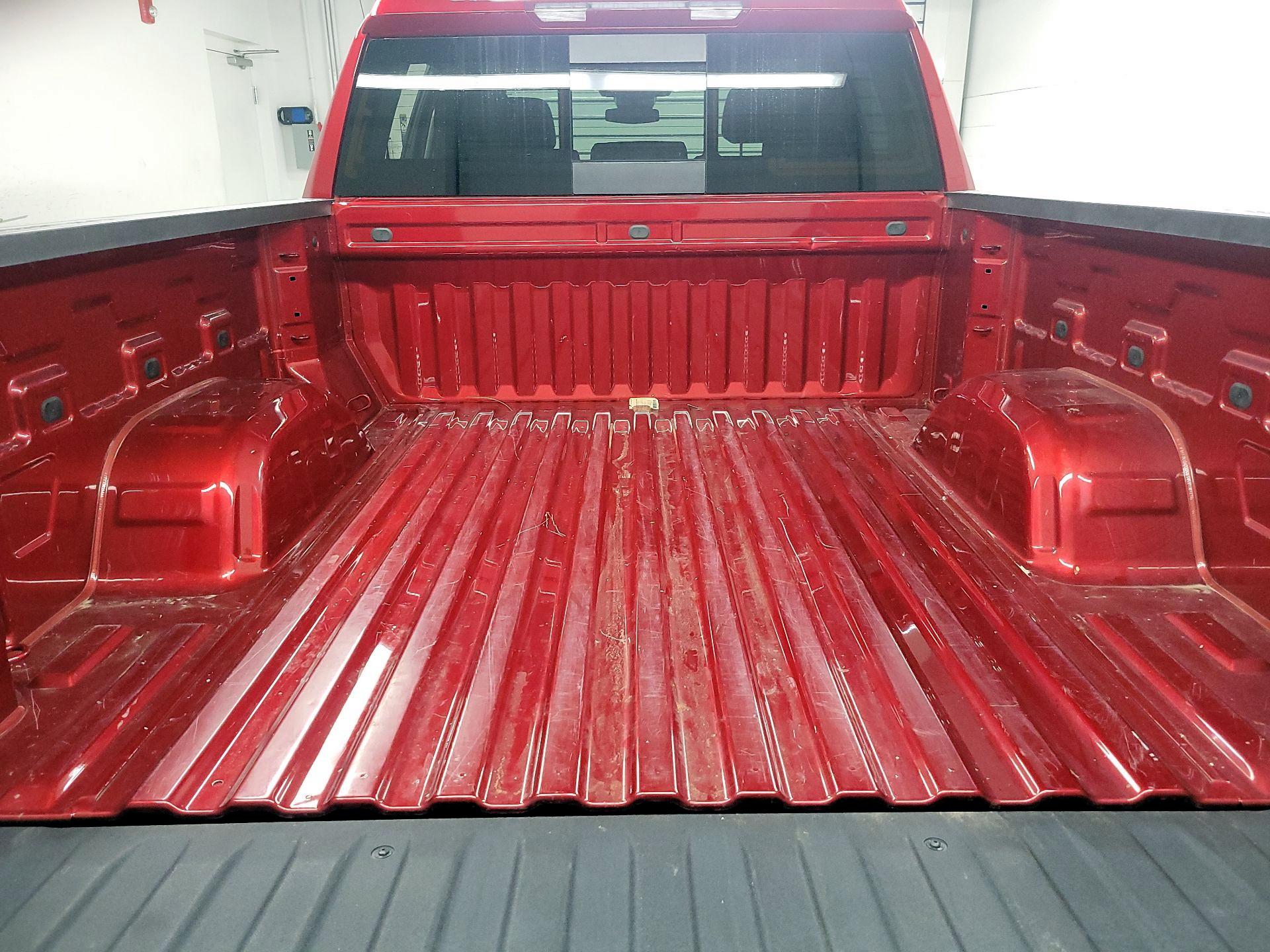 Thumbnail: 2024 Chevrolet Silverado 1500 - 20