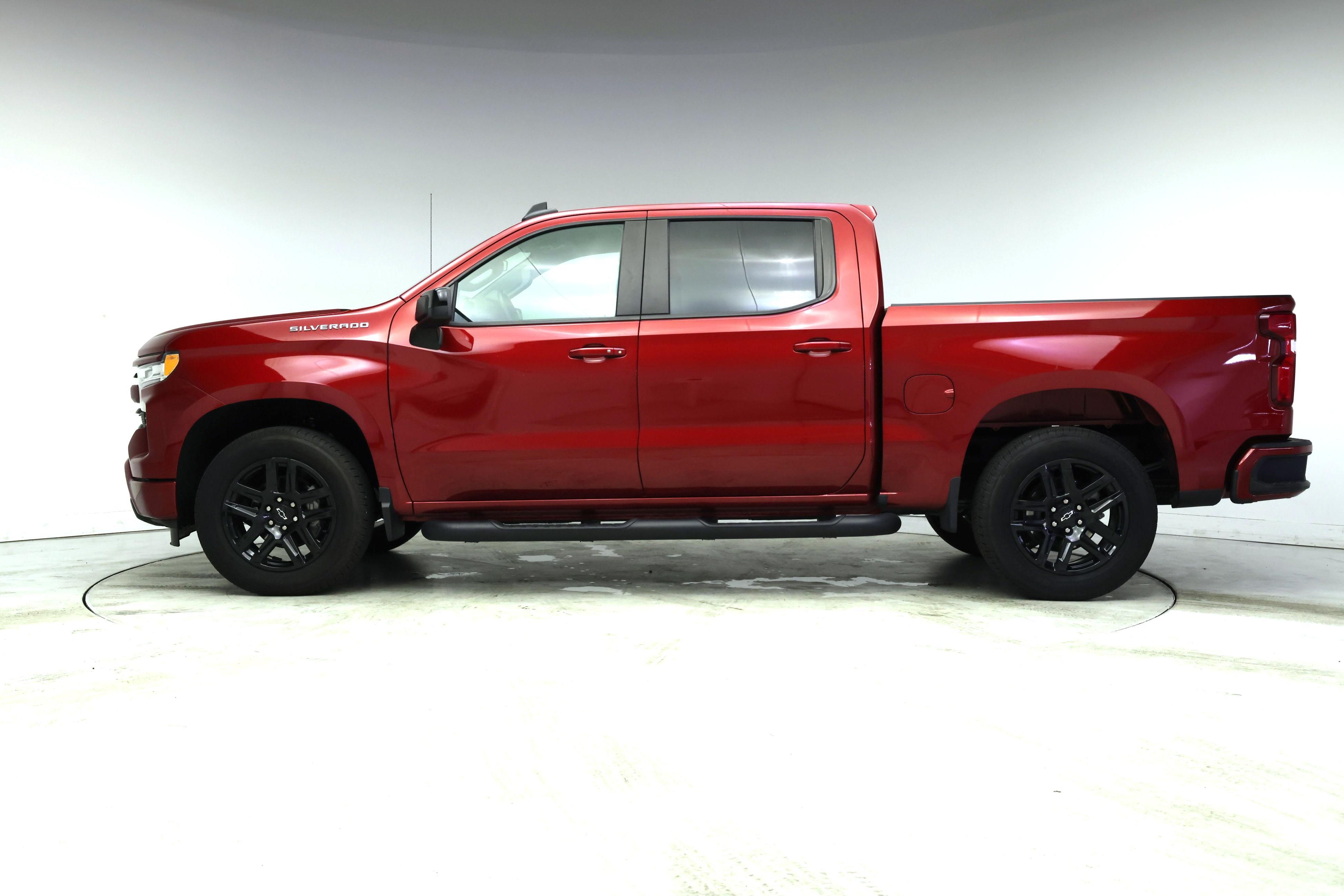 Thumbnail: 2024 Chevrolet Silverado 1500 - 3