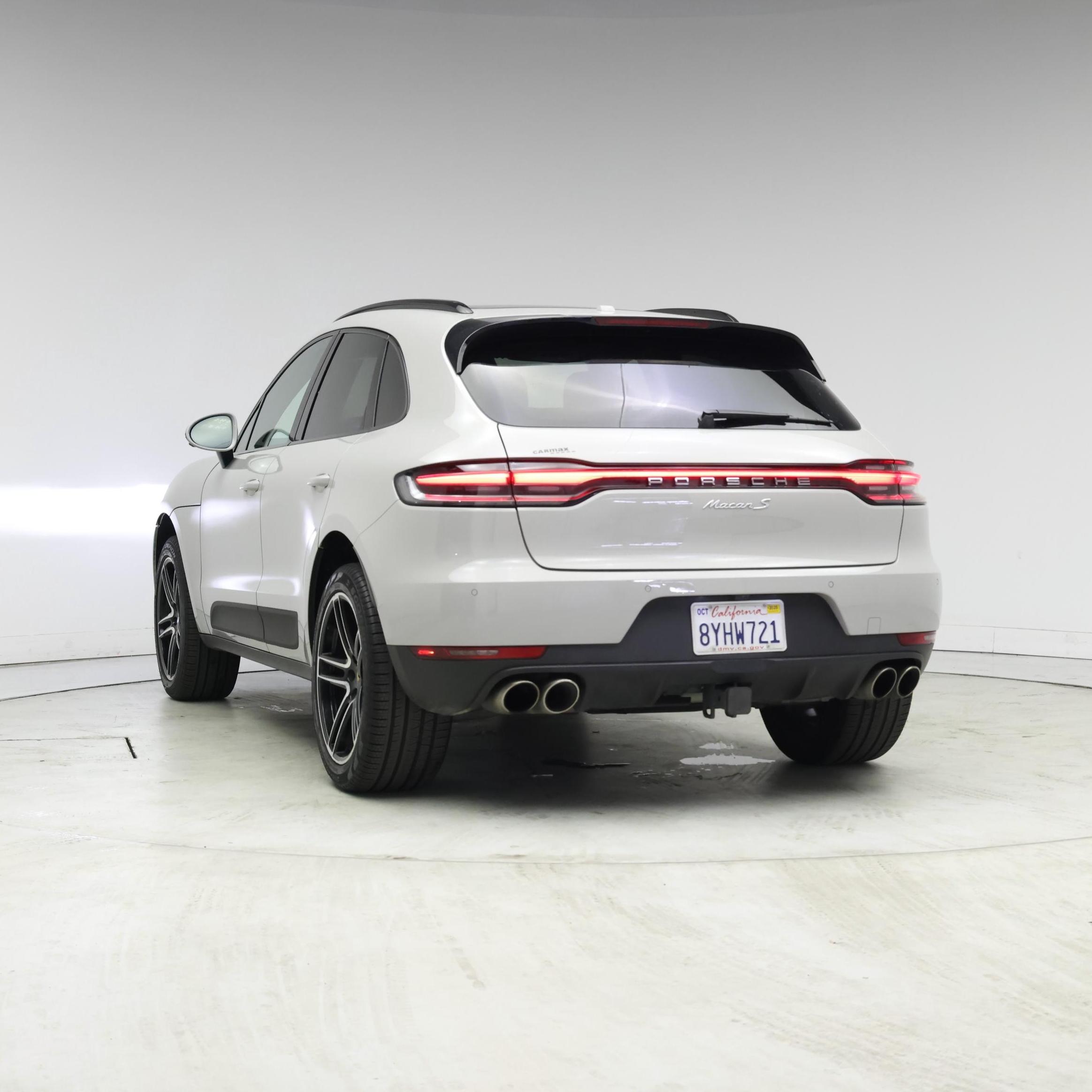 Thumbnail: 2021 Porsche Macan - 2