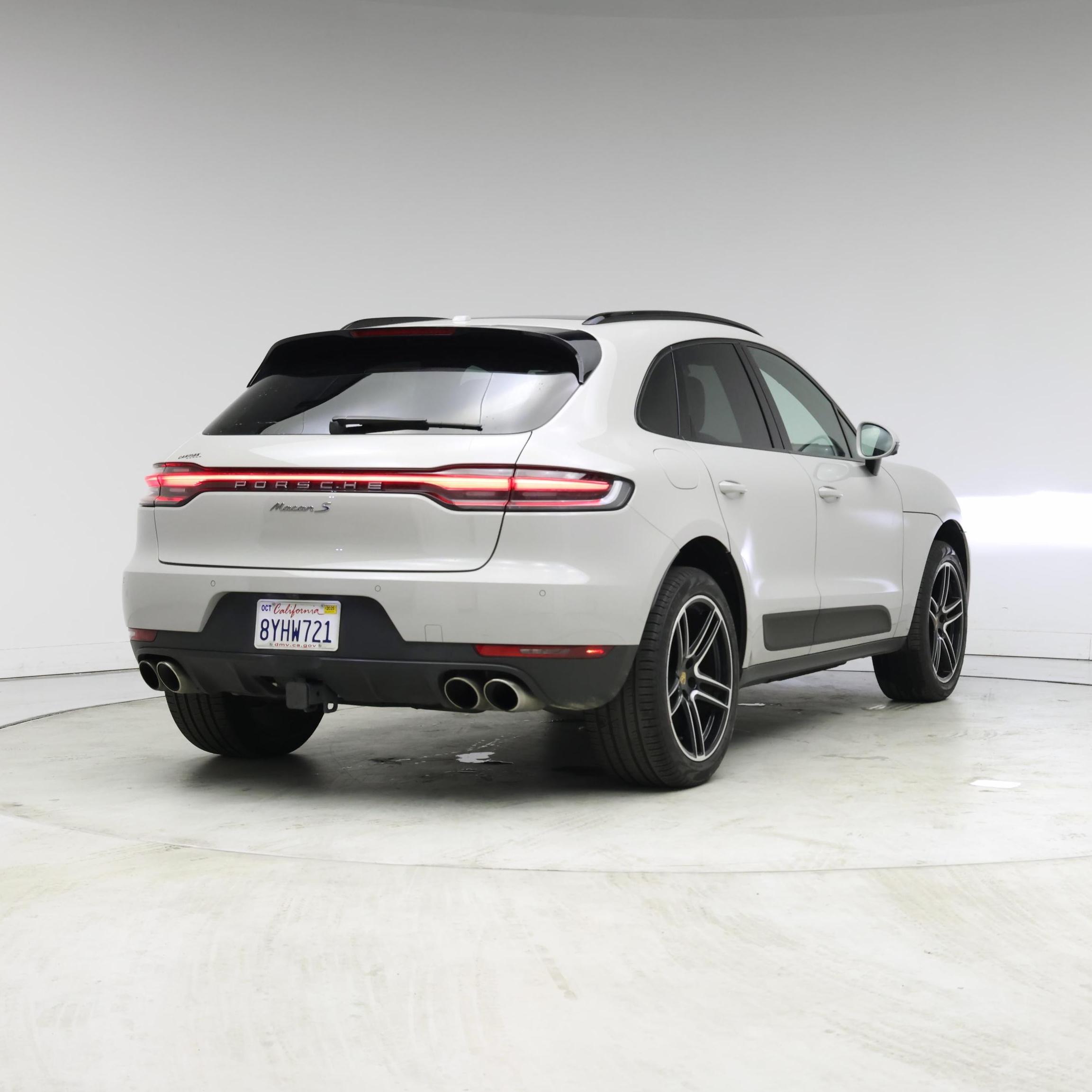 Thumbnail: 2021 Porsche Macan - 8