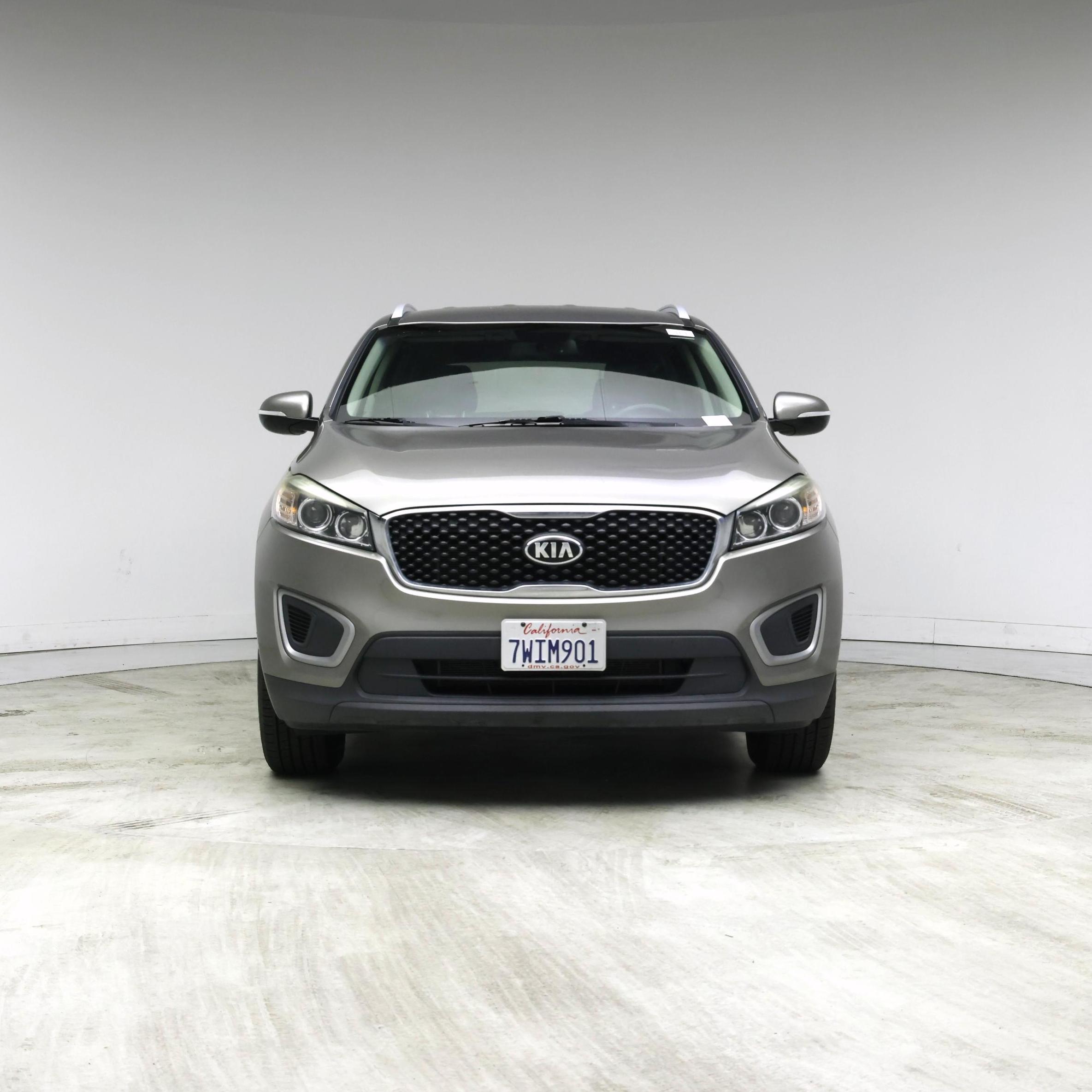 Thumbnail: 2017 Kia Sorento - 5