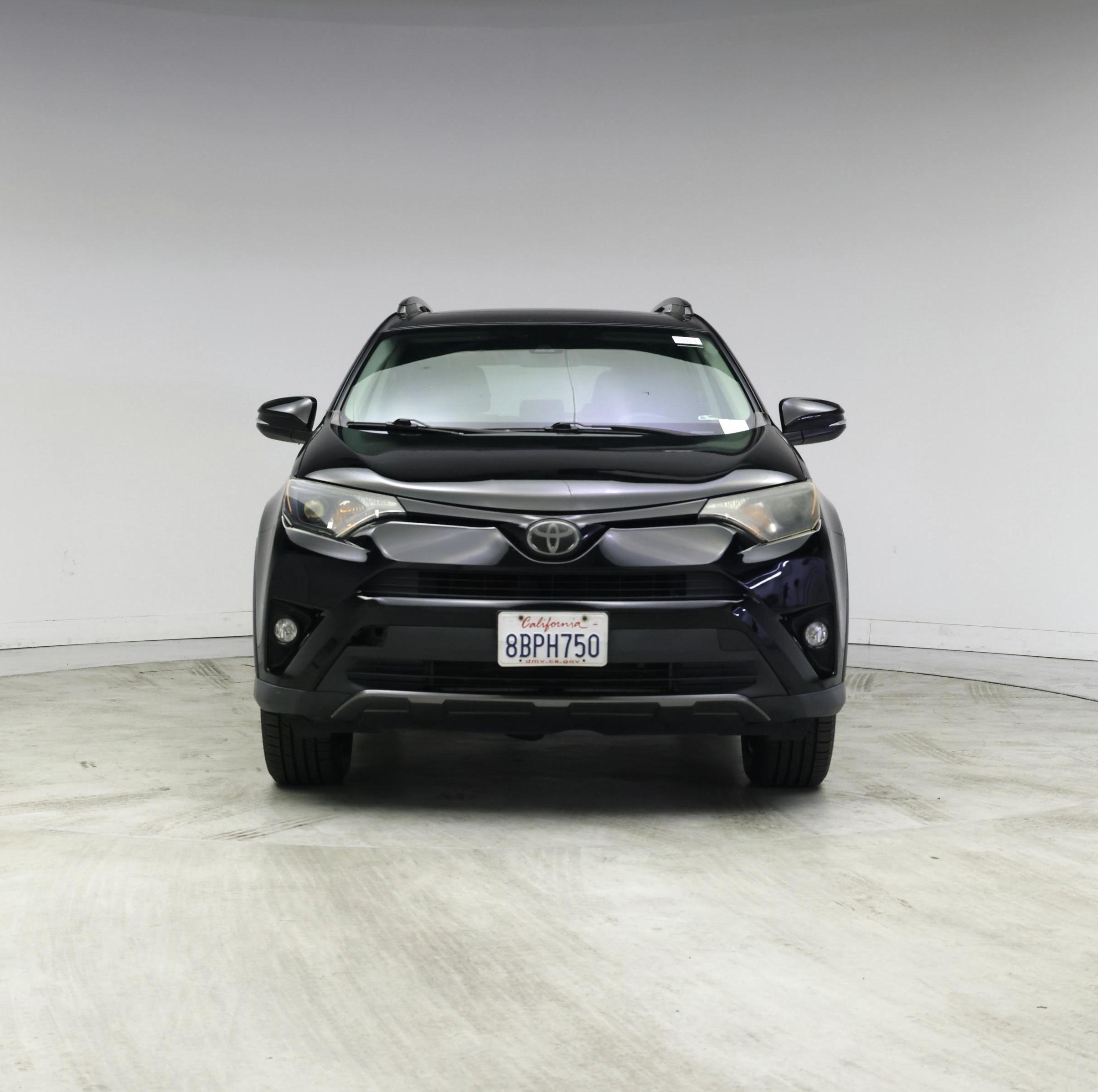 Thumbnail: 2018 Toyota RAV4 - 5