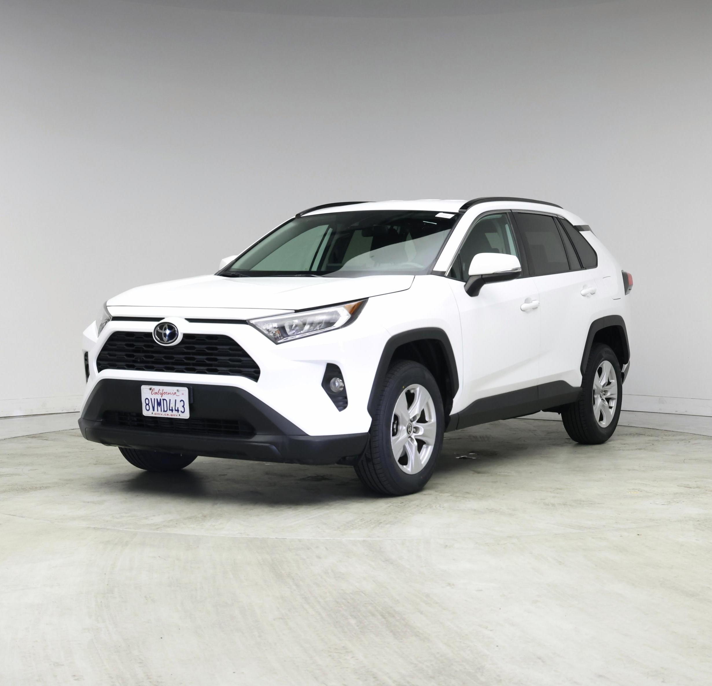 Thumbnail: 2021 Toyota RAV4 - 4