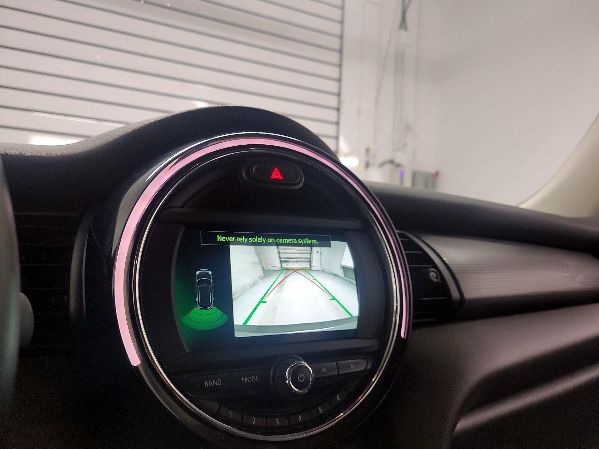 Thumbnail: 2019 MINI Cooper Hardtop - 14