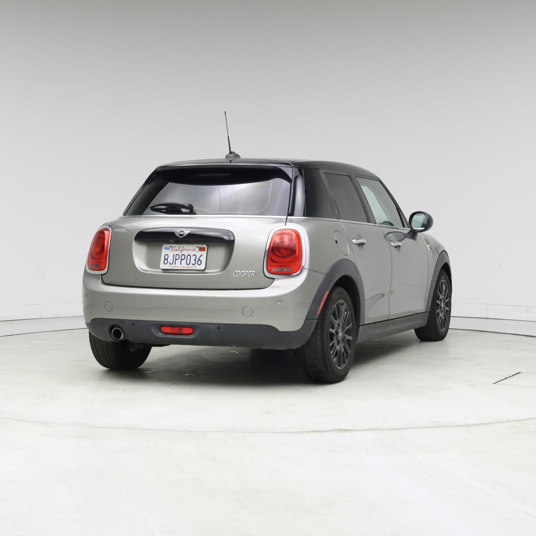 Thumbnail: 2019 MINI Cooper Hardtop - 8