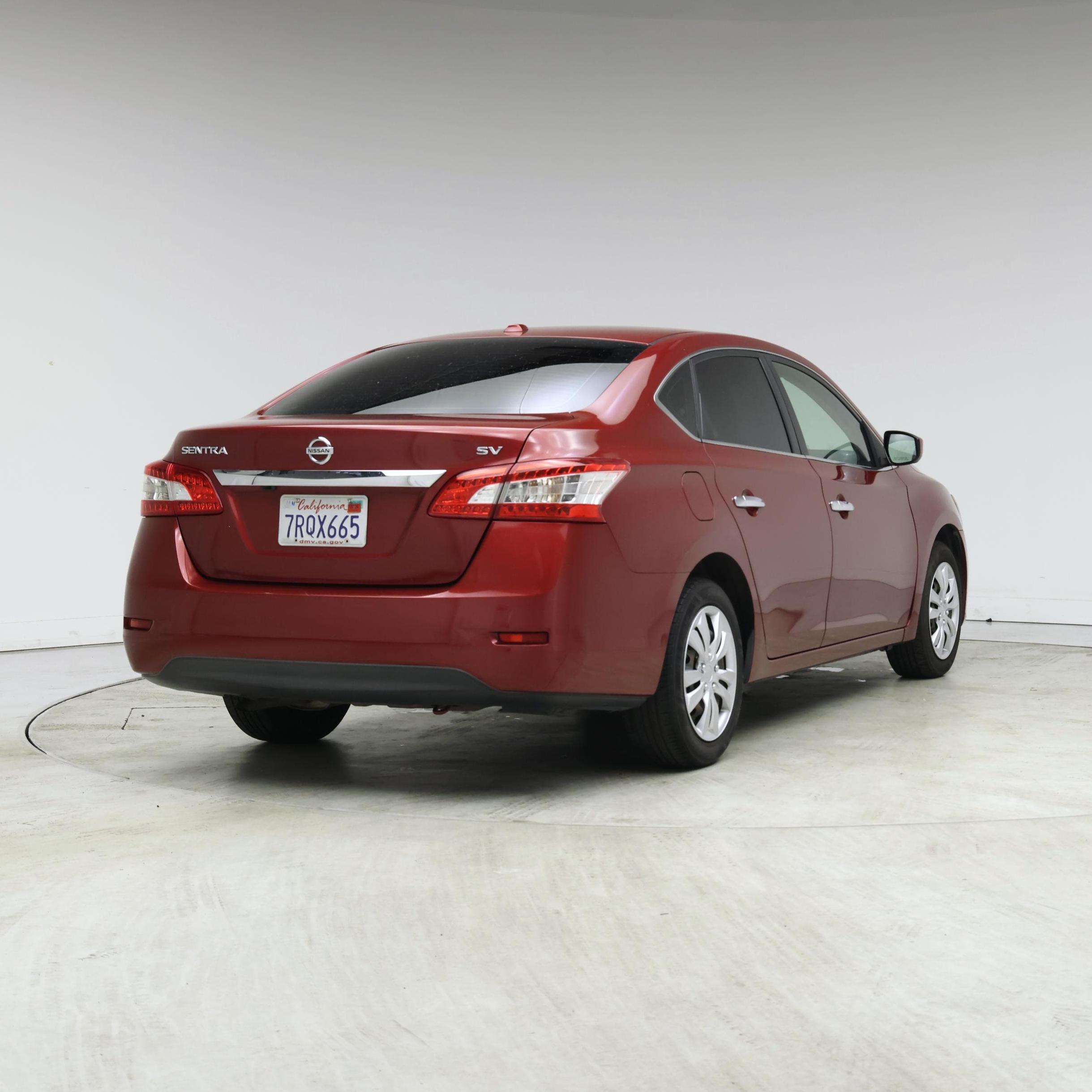 Thumbnail: 2015 Nissan Sentra - 8