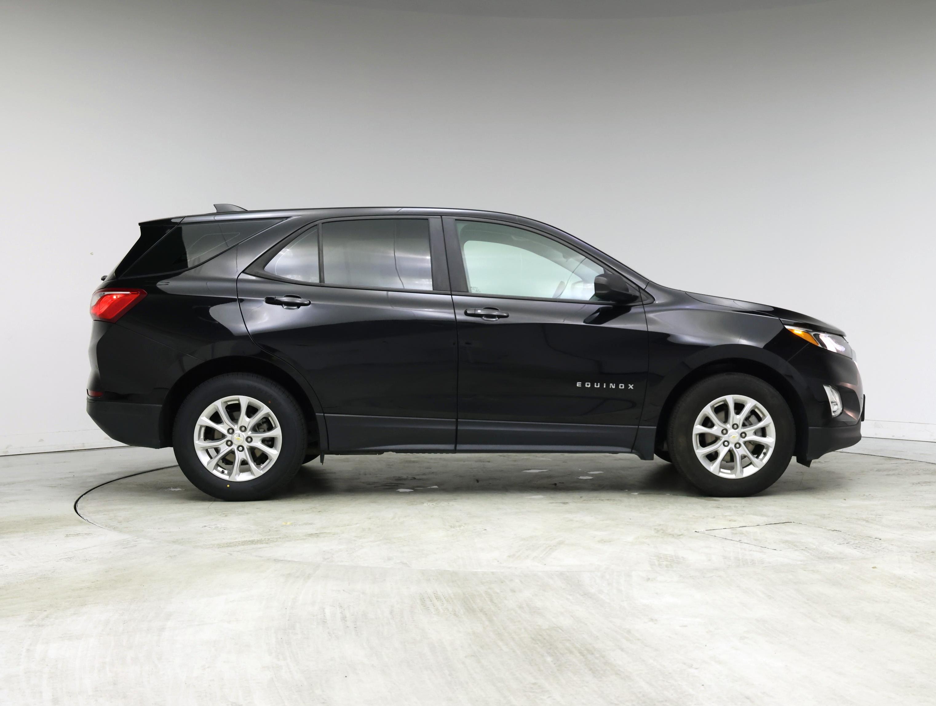 Thumbnail: 2021 Chevrolet Equinox - 7