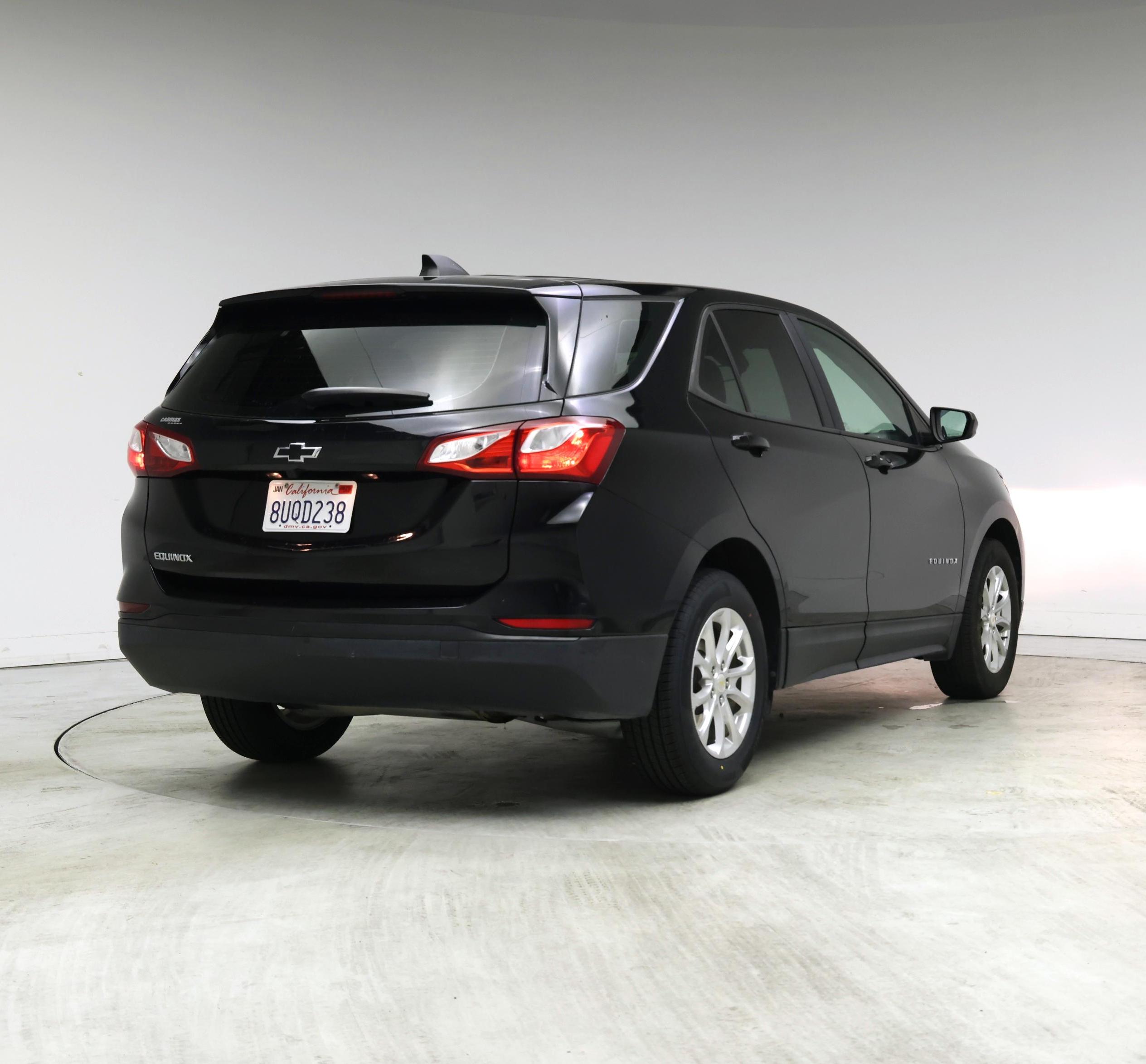 Thumbnail: 2021 Chevrolet Equinox - 8