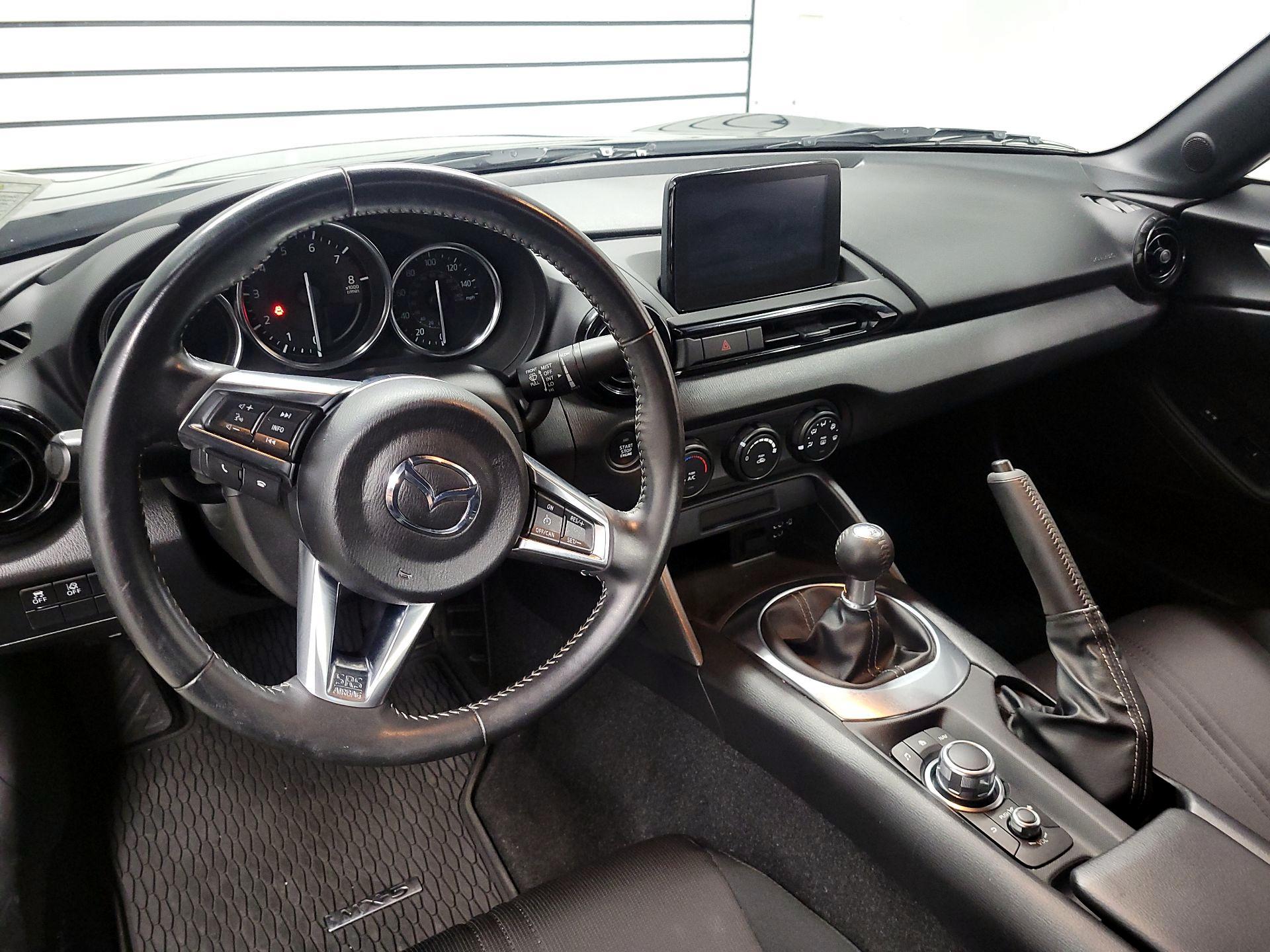 Thumbnail: 2022 Mazda MX-5 Miata - 9
