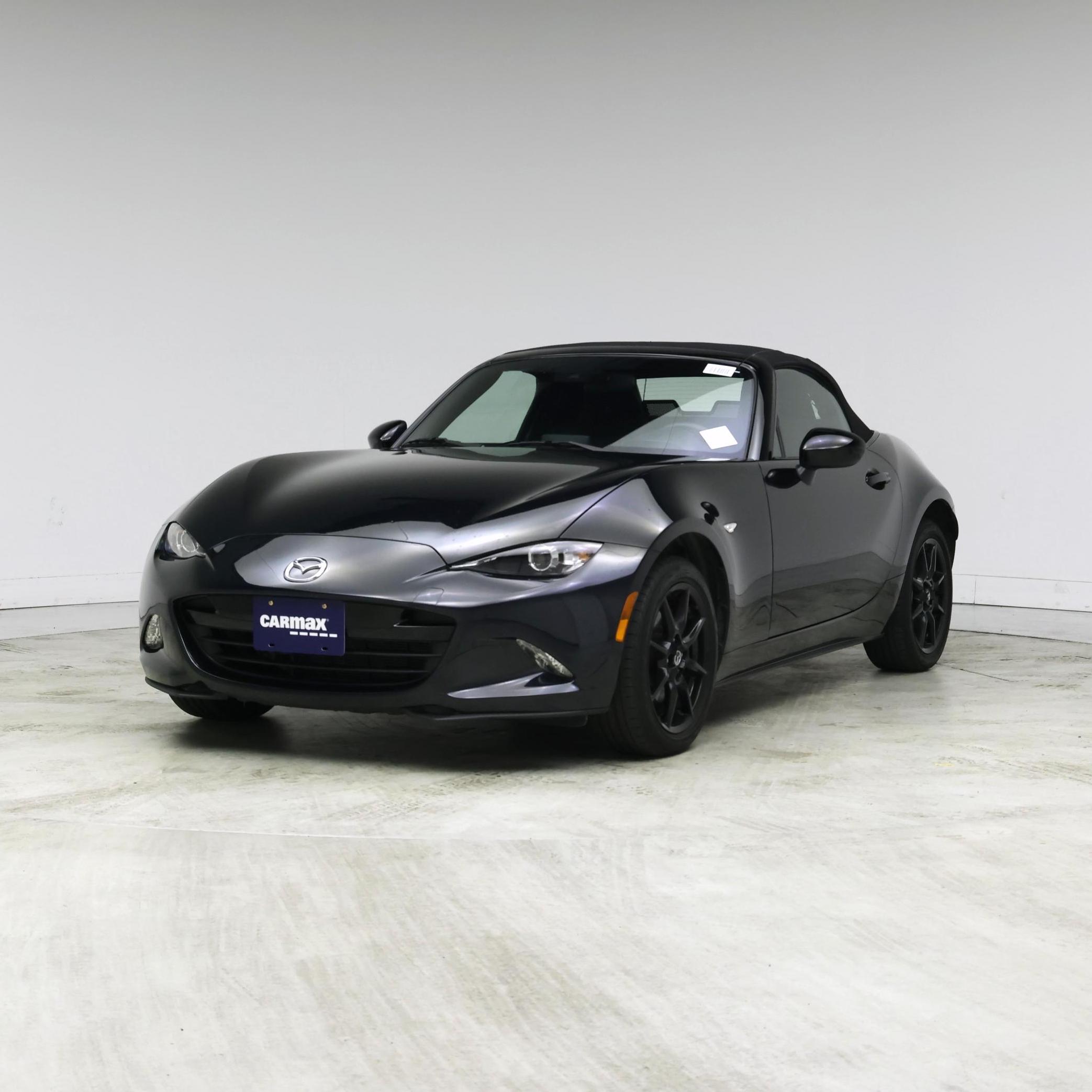 Thumbnail: 2022 Mazda MX-5 Miata - 4