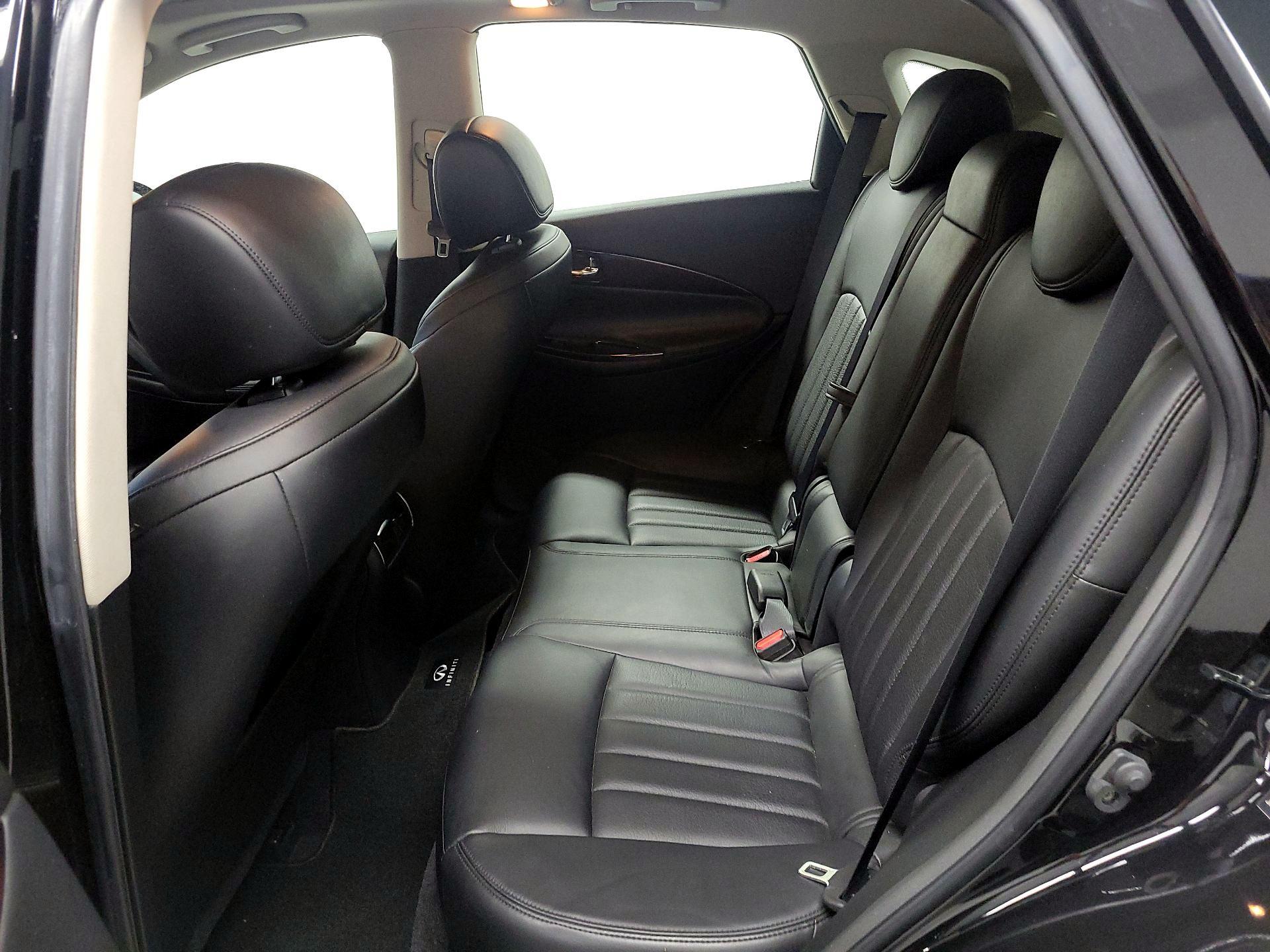 Thumbnail: 2014 INFINITI QX50 - 16