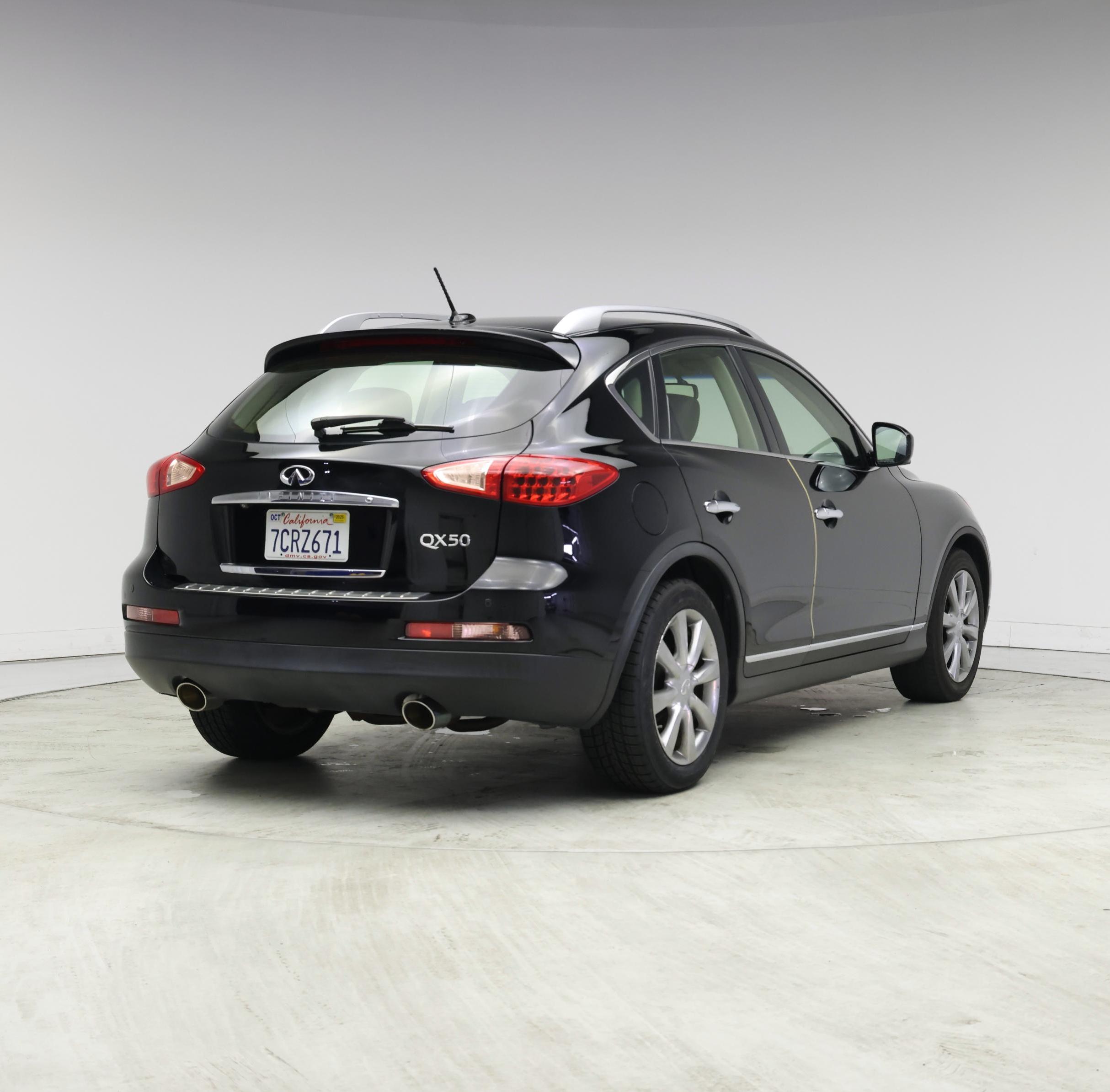Thumbnail: 2014 INFINITI QX50 - 8