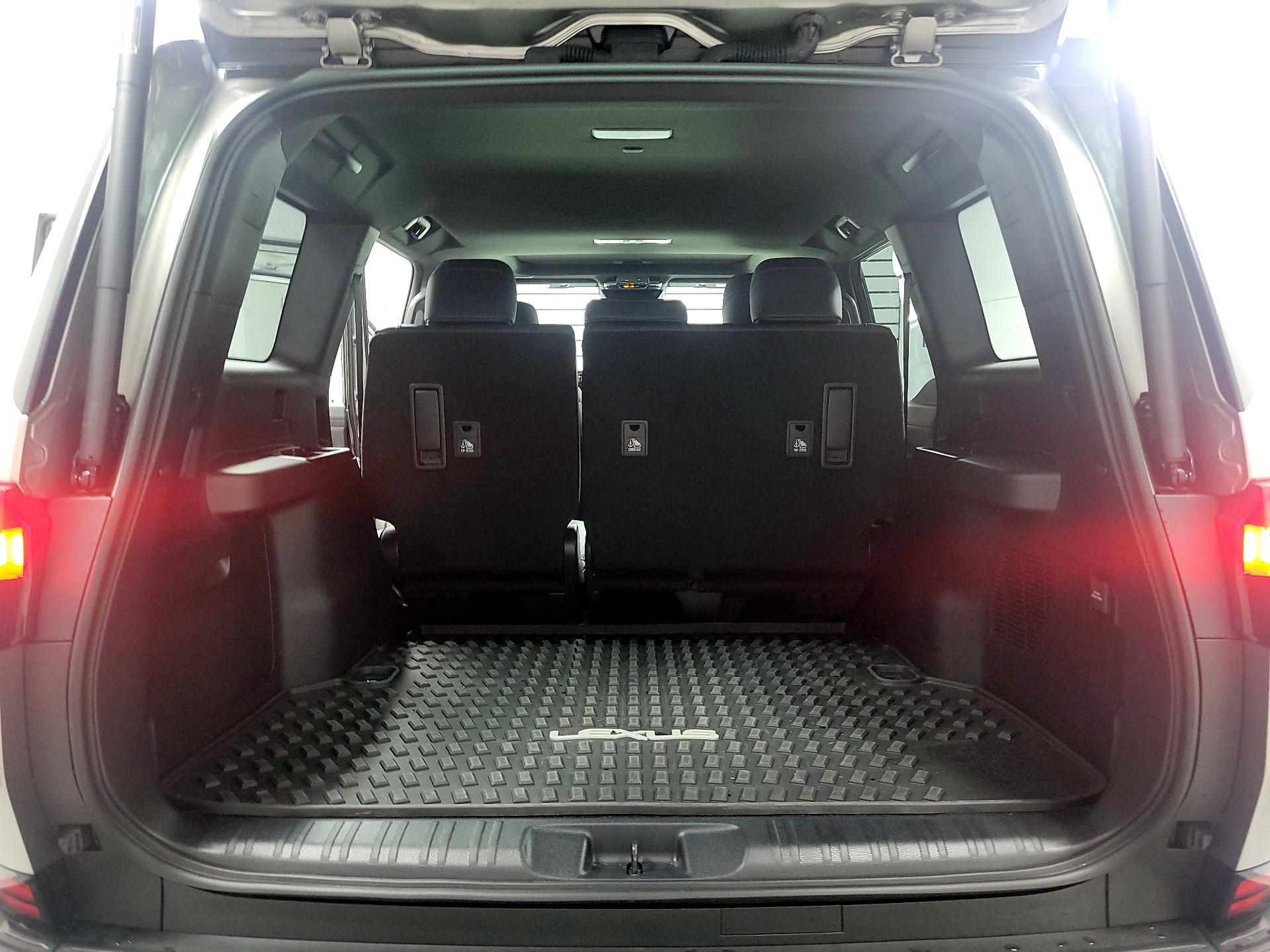 Thumbnail: 2024 Lexus GX - 20