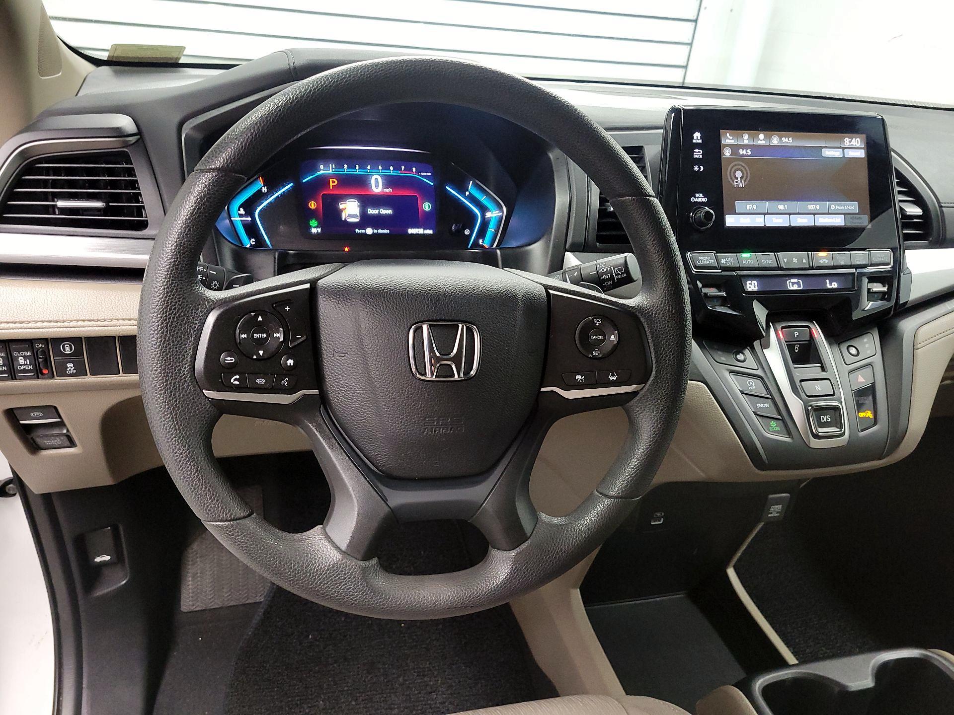 Thumbnail: 2021 Honda Odyssey - 10
