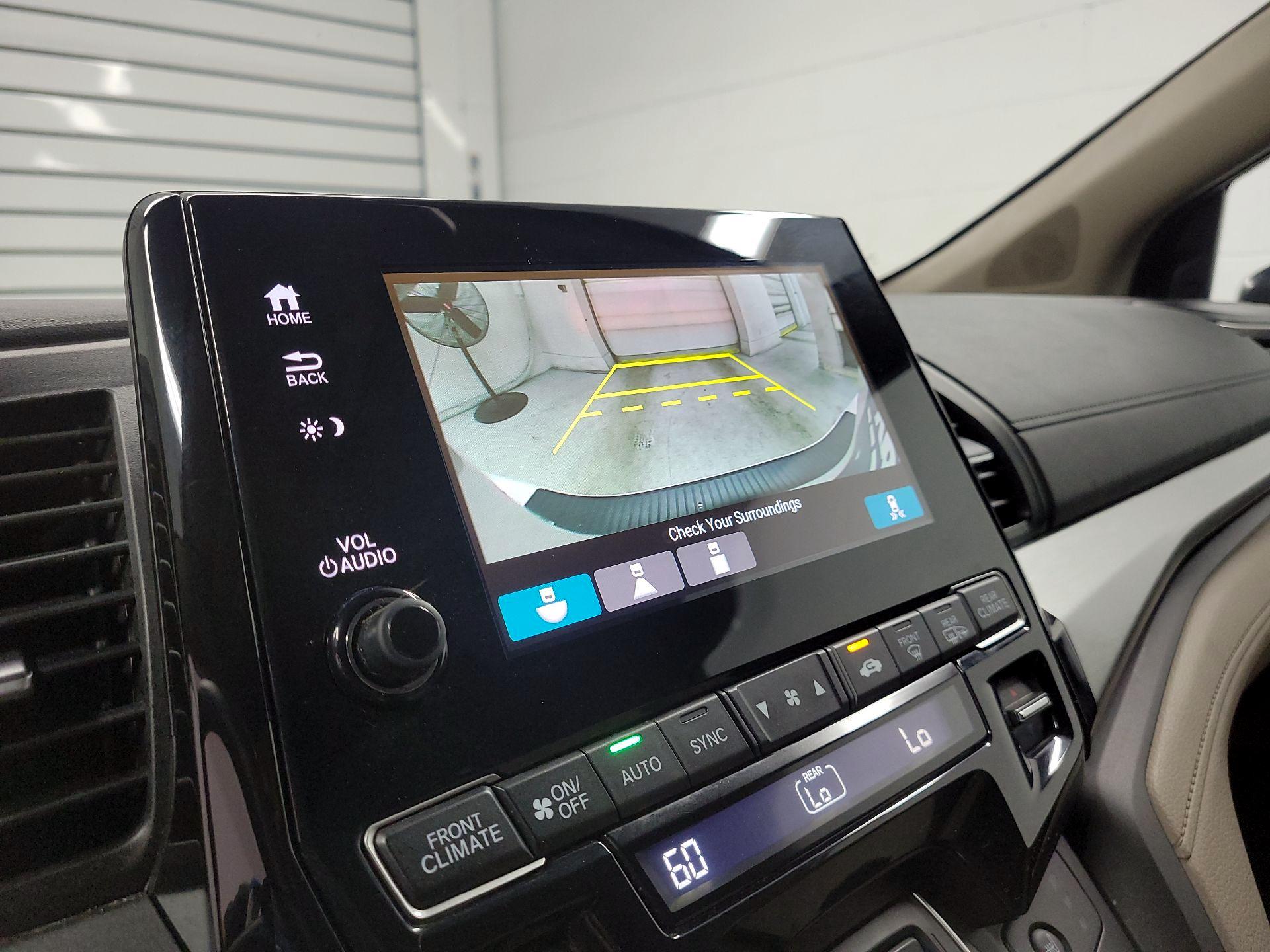 Thumbnail: 2021 Honda Odyssey - 14