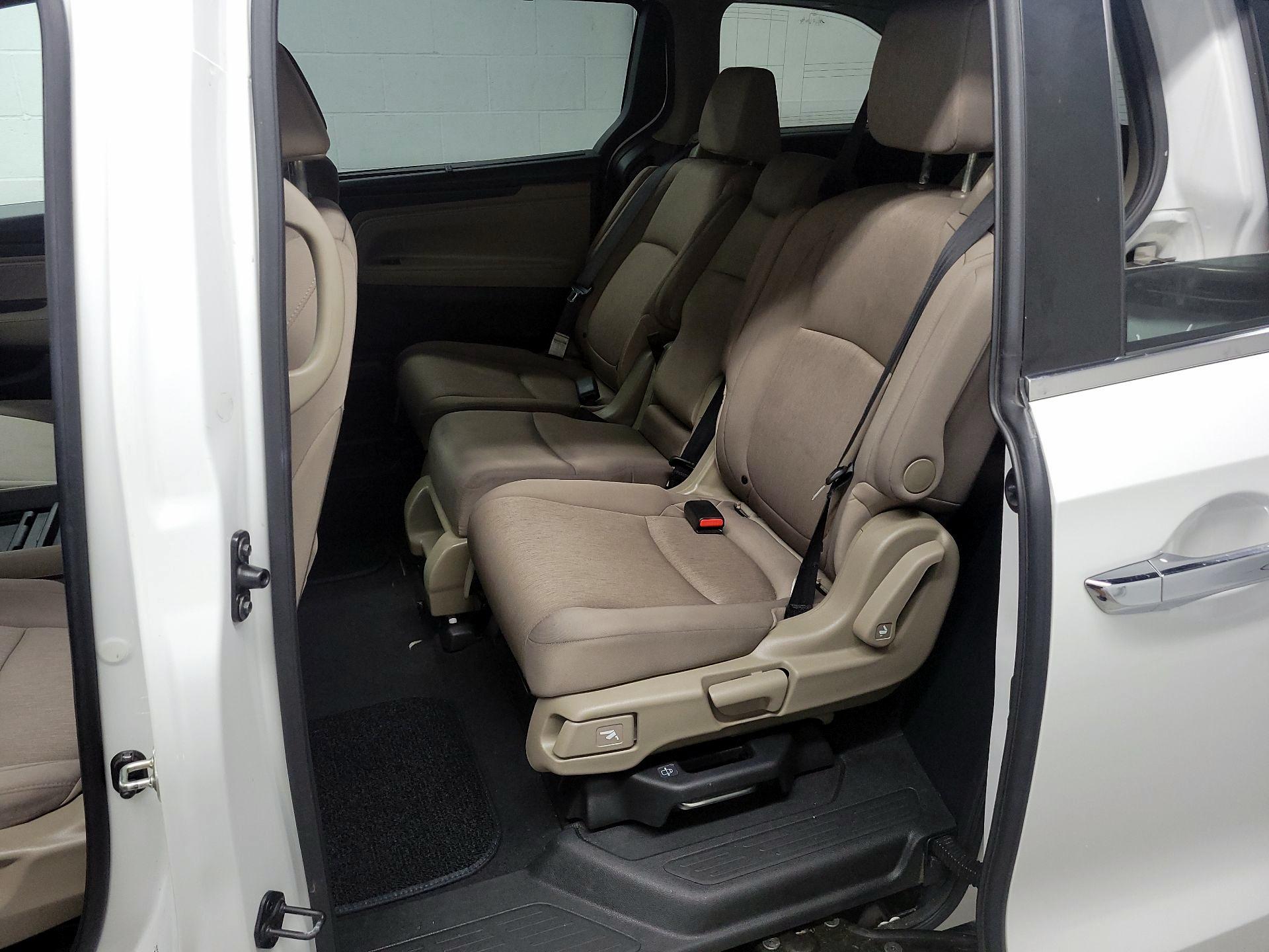 Thumbnail: 2021 Honda Odyssey - 19