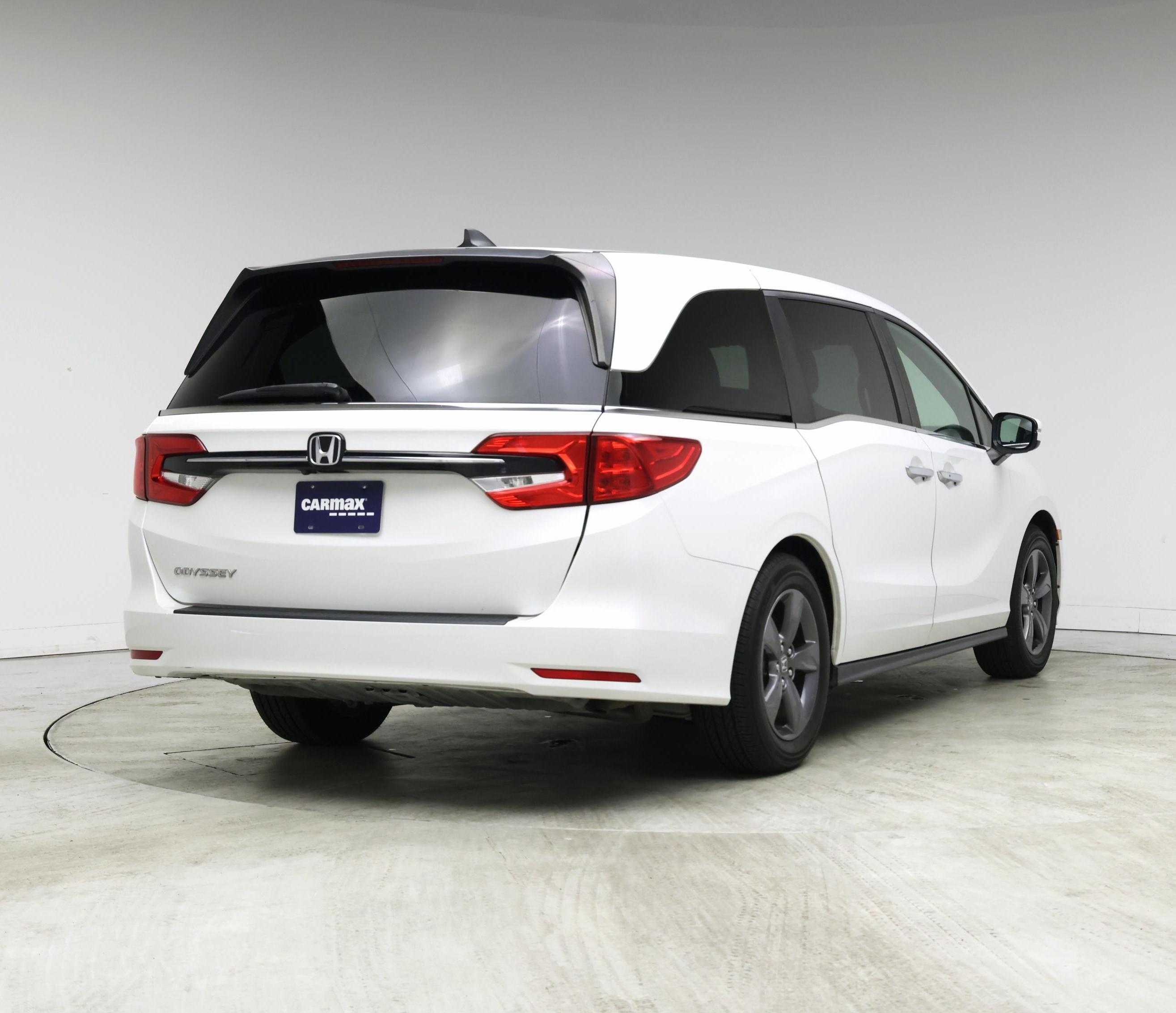 Thumbnail: 2021 Honda Odyssey - 8