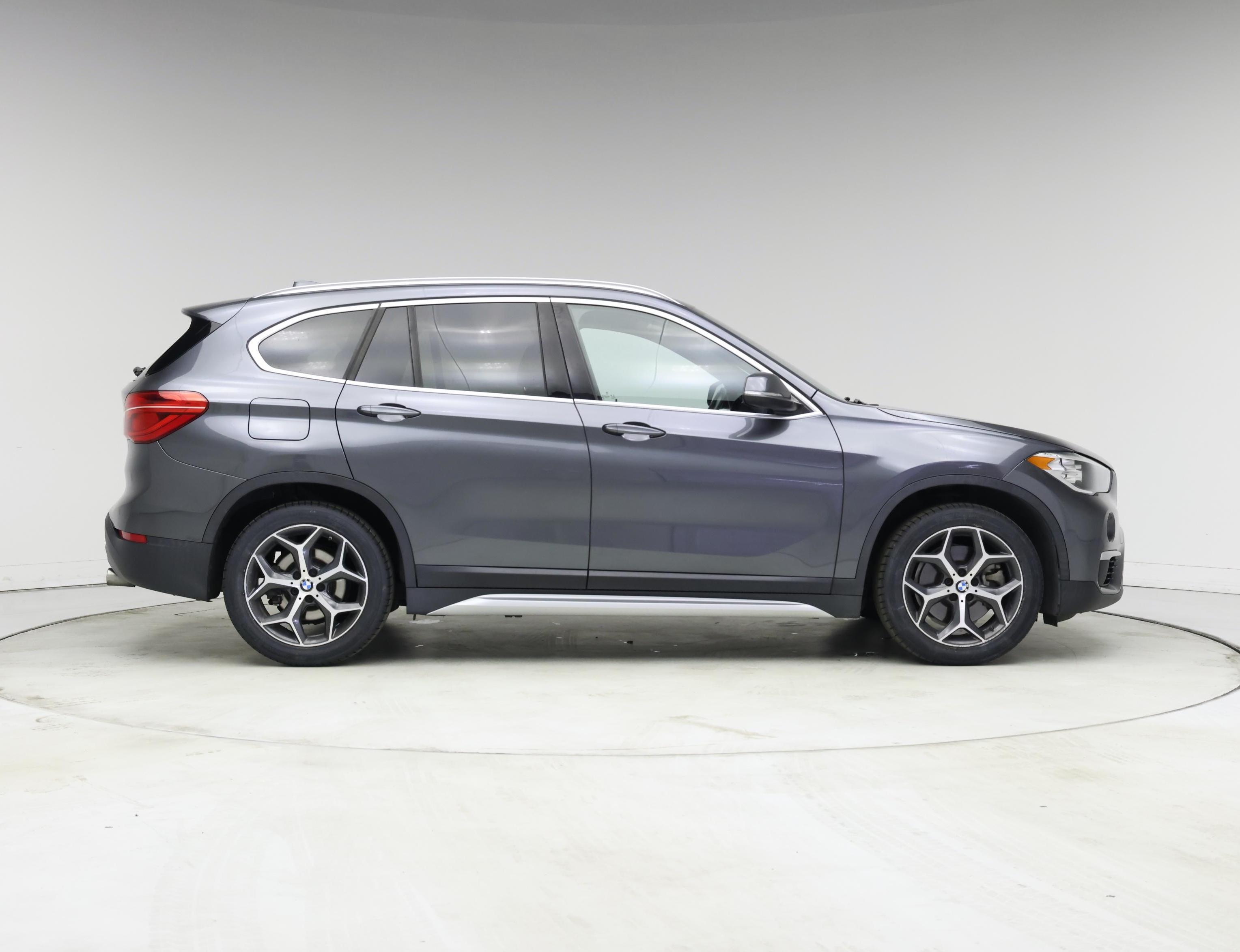 Thumbnail: 2018 BMW X1 - 7